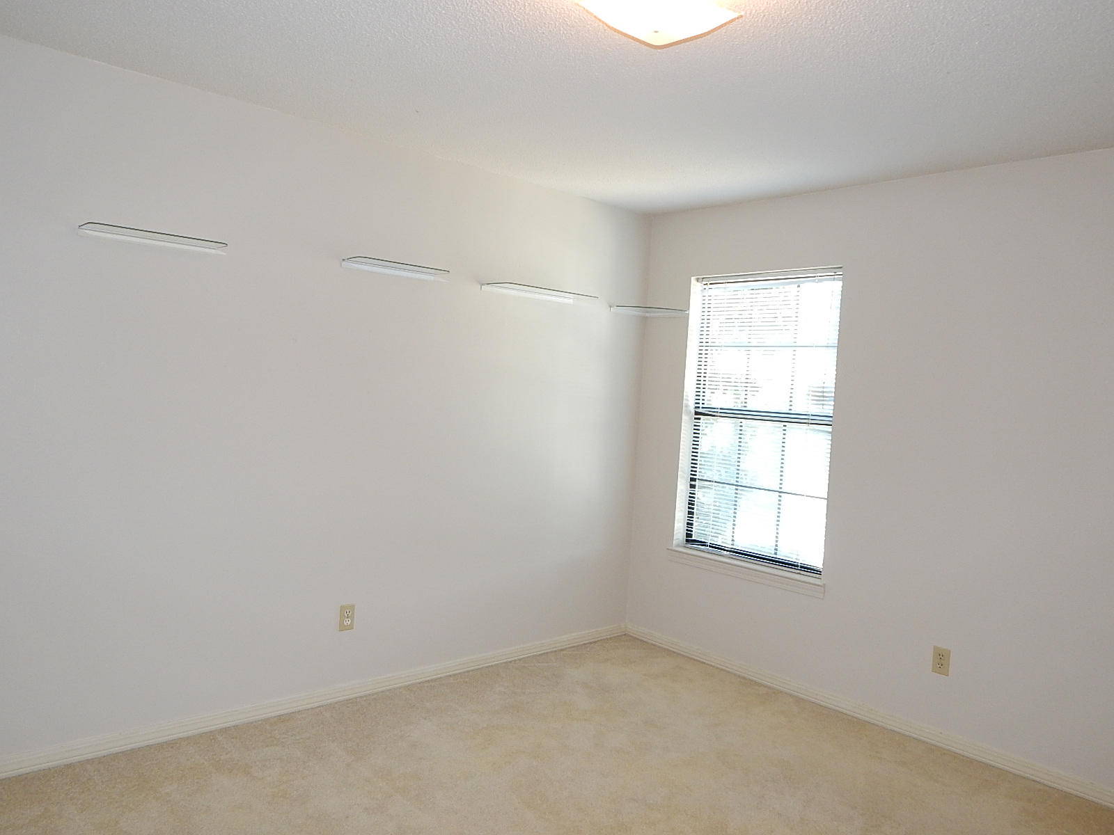 SHAMROCK ESTATES 1ST ADDN - Residential