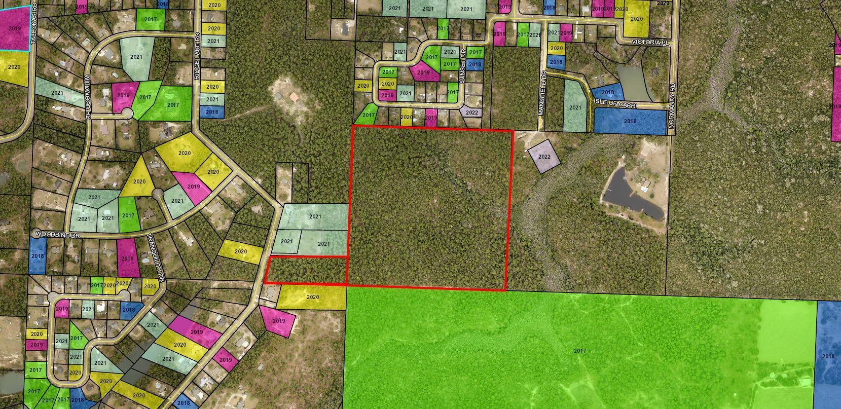 Crestview Suburb - Land