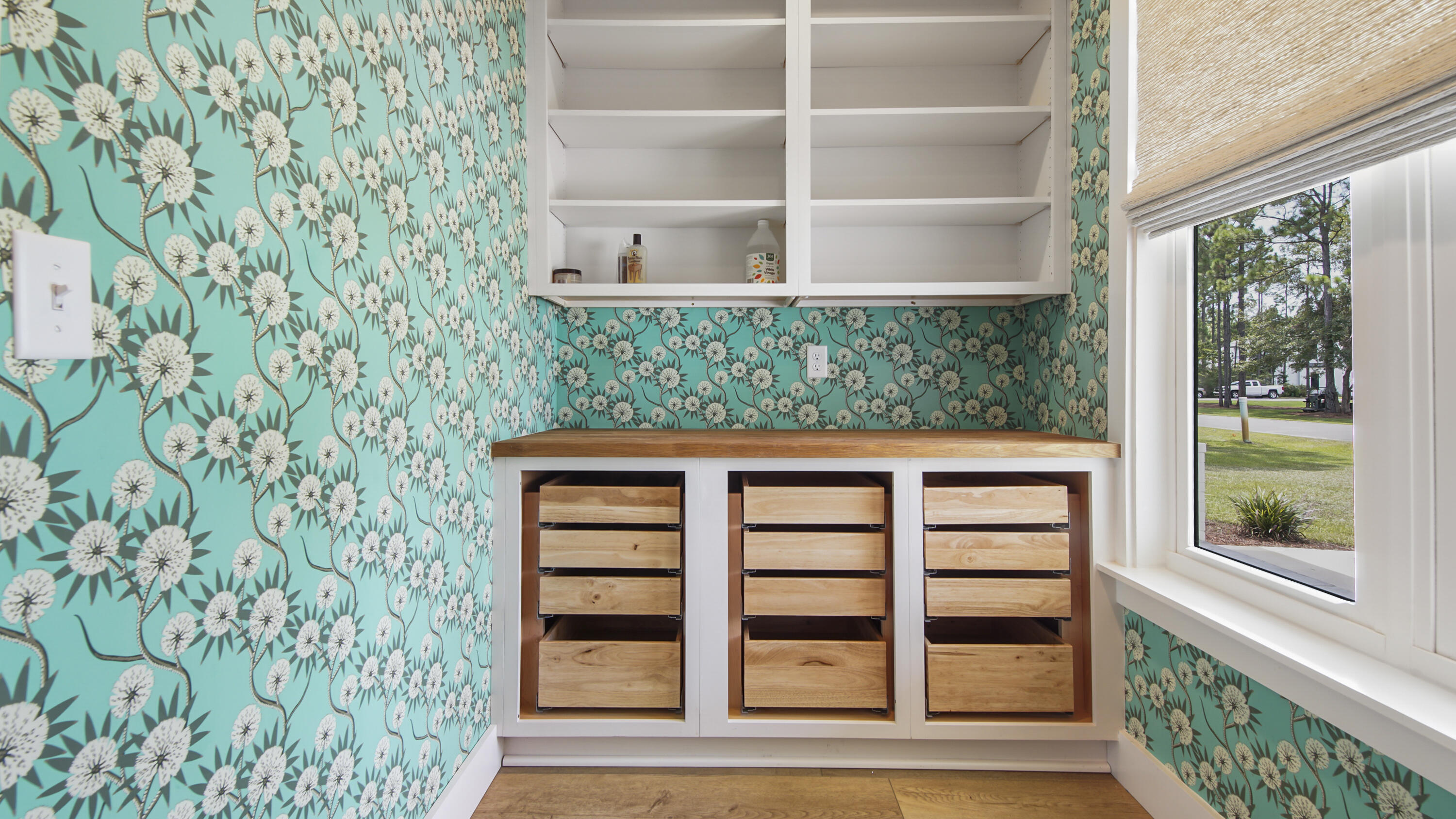 SECLUSION BAY - Residential