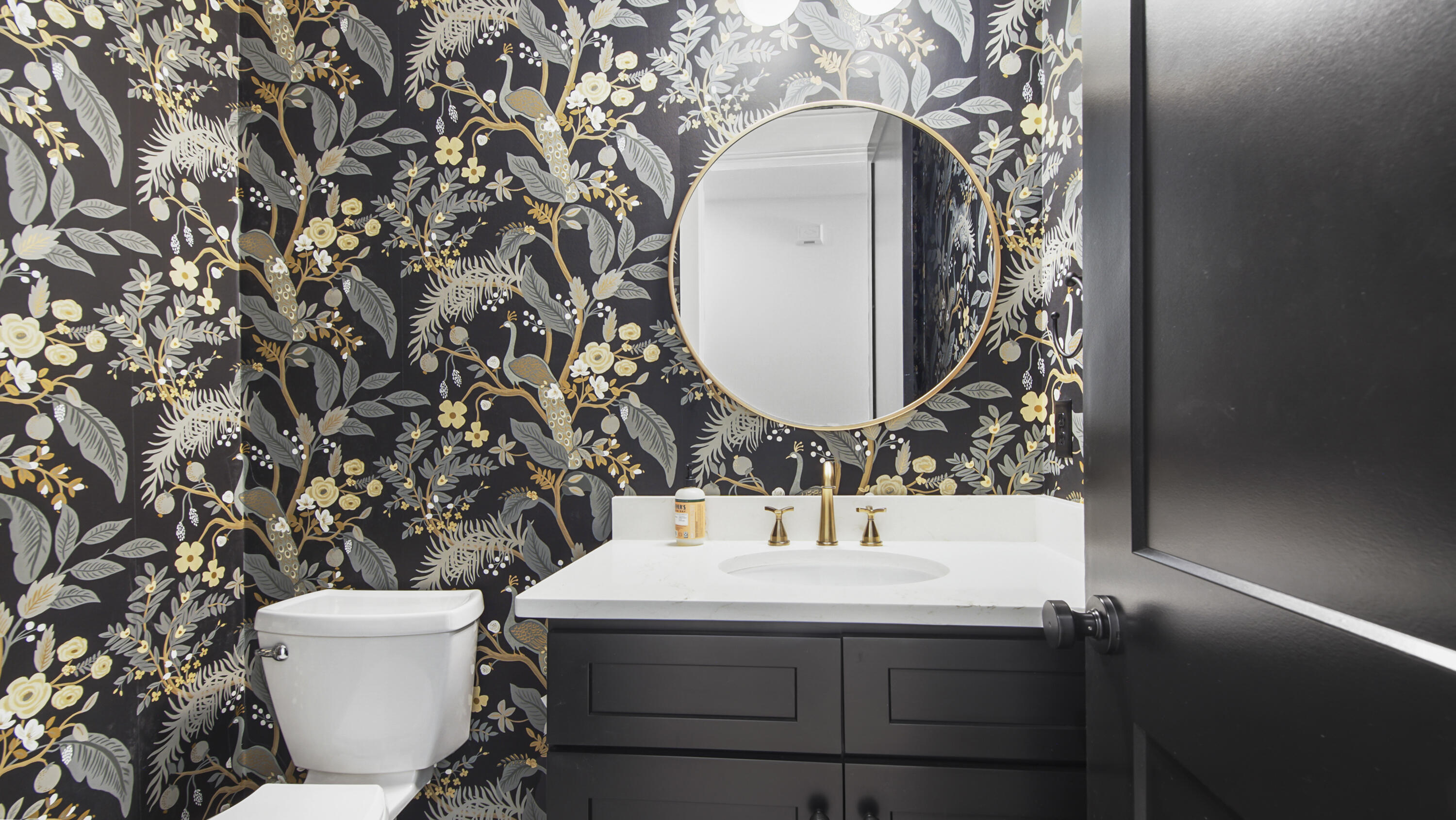 SECLUSION BAY - Residential