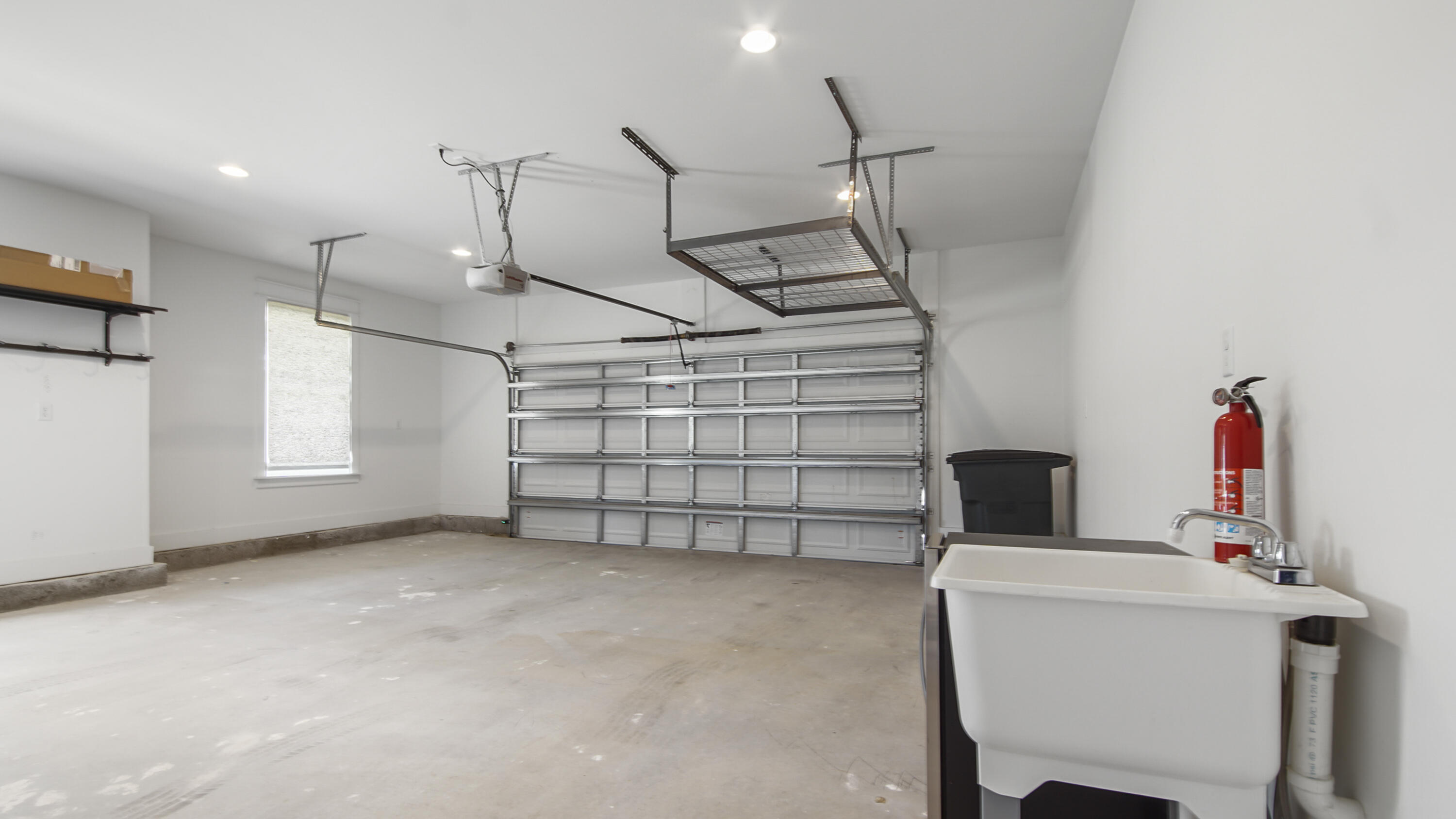 SECLUSION BAY - Residential