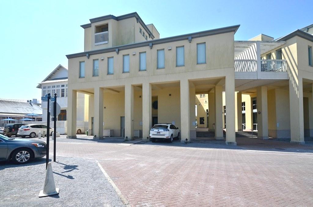 SEASIDE TOWN CENTER - Residential