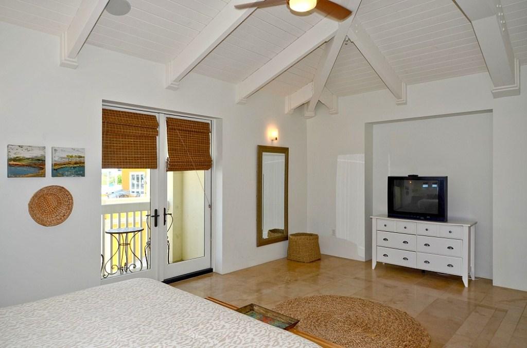 SEASIDE TOWN CENTER - Residential
