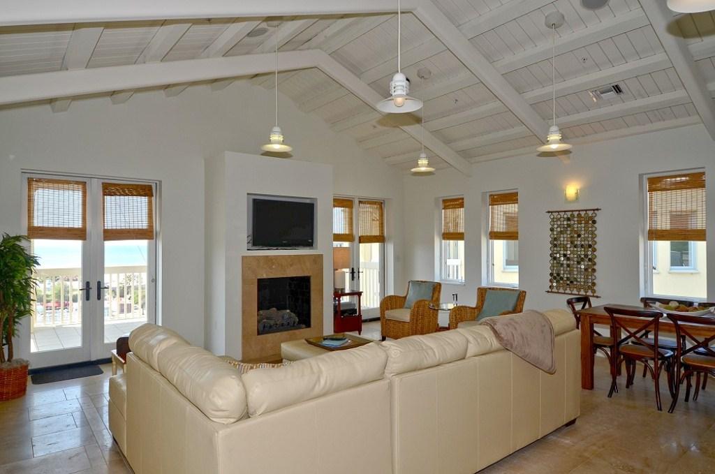 SEASIDE TOWN CENTER - Residential