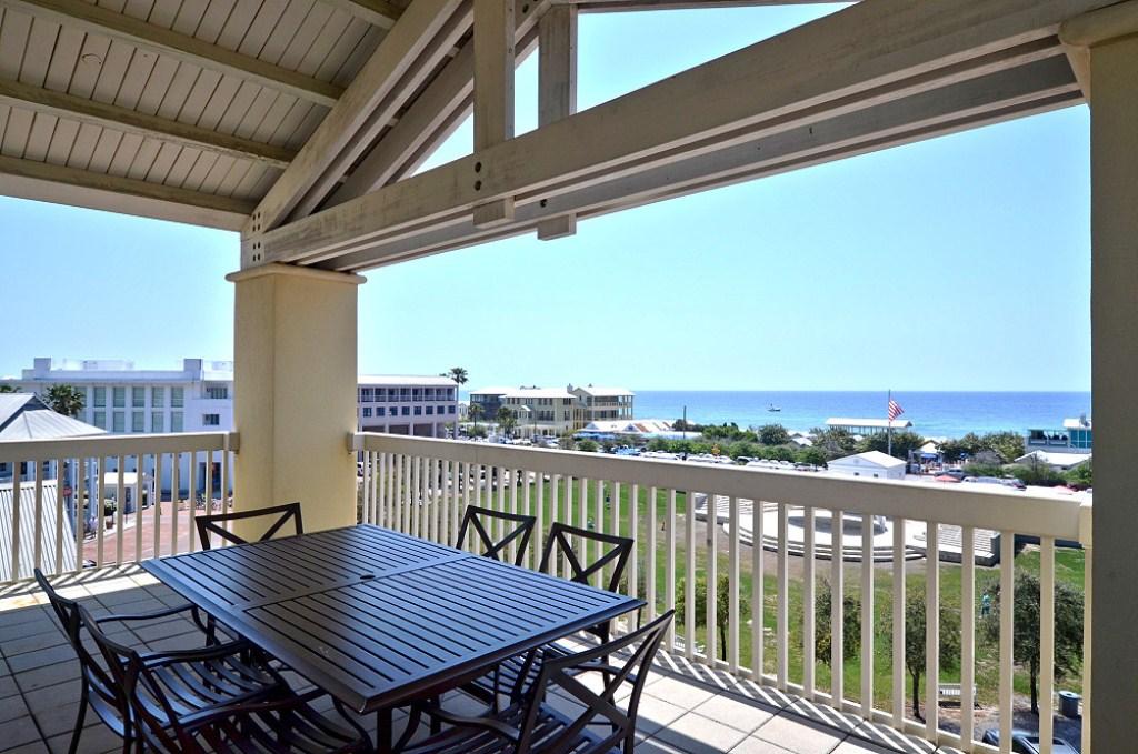 SEASIDE TOWN CENTER - Residential