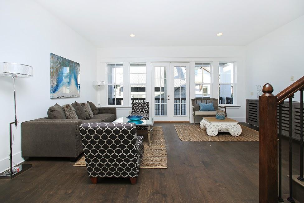 Las Brisas/SEACREST BEACH - Residential