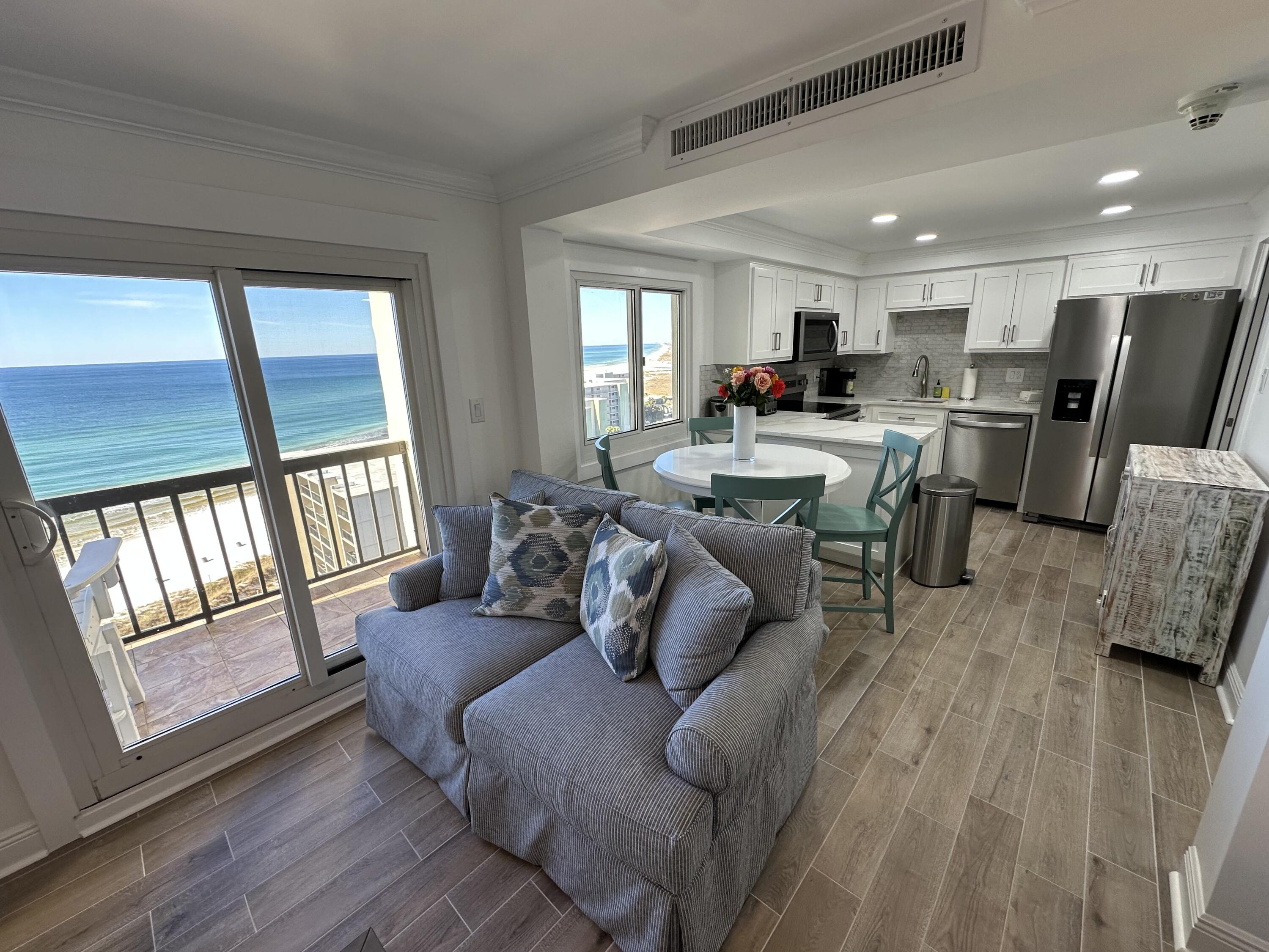 Pinnacle Port - Residential