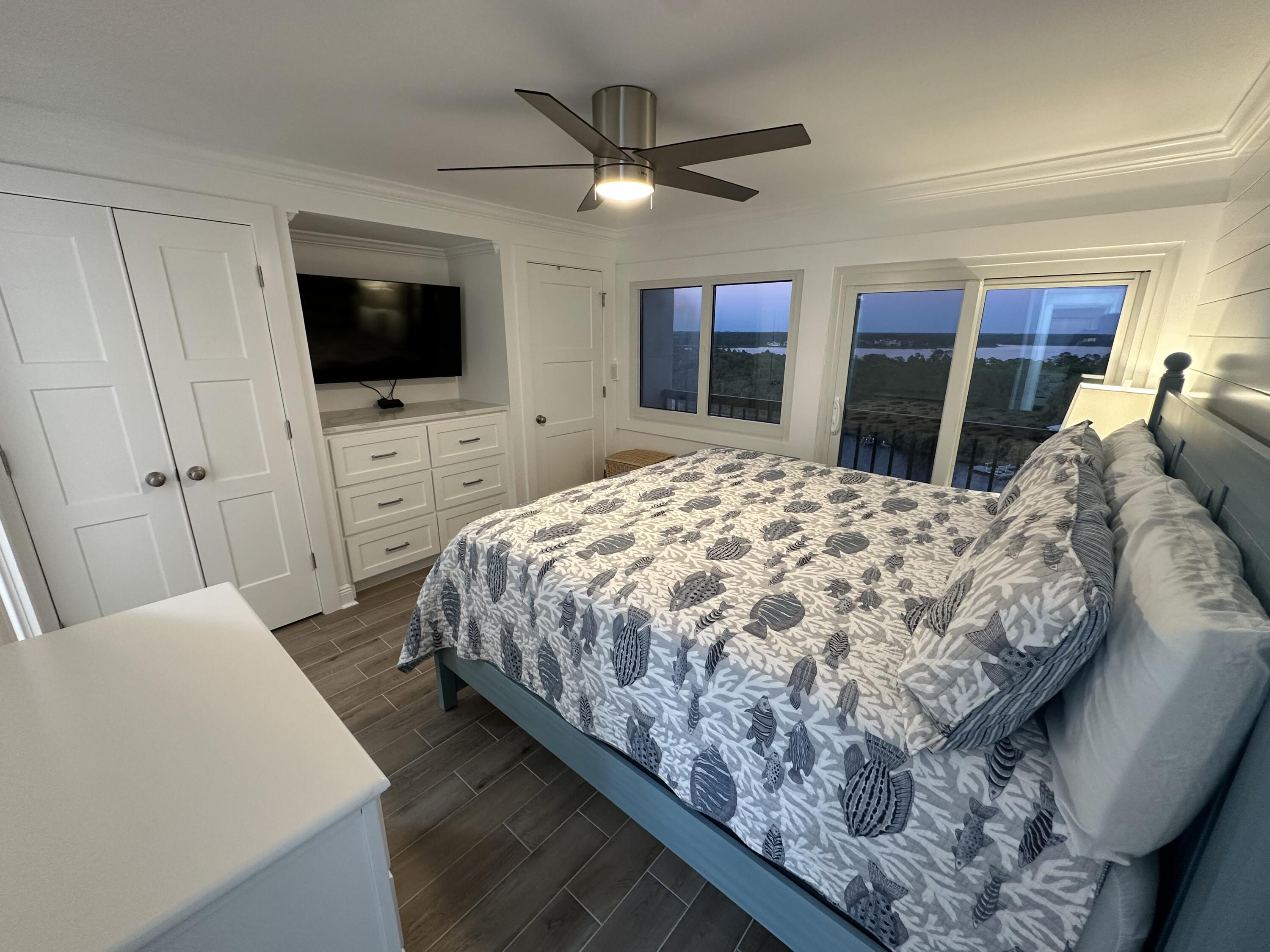 Pinnacle Port - Residential