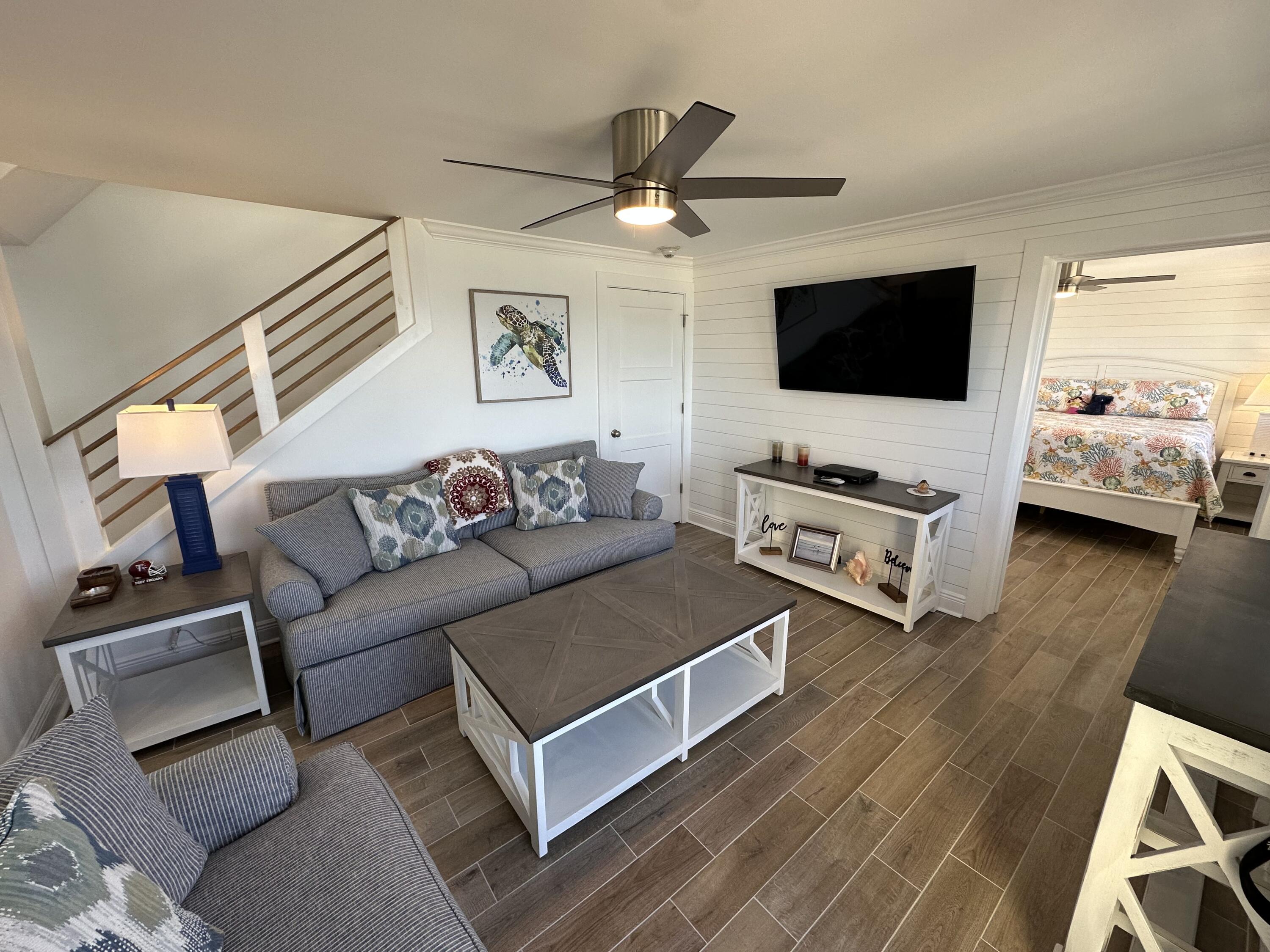 Pinnacle Port - Residential