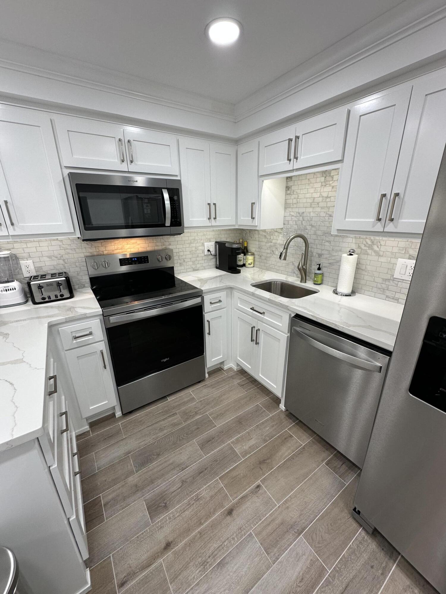 Pinnacle Port - Residential