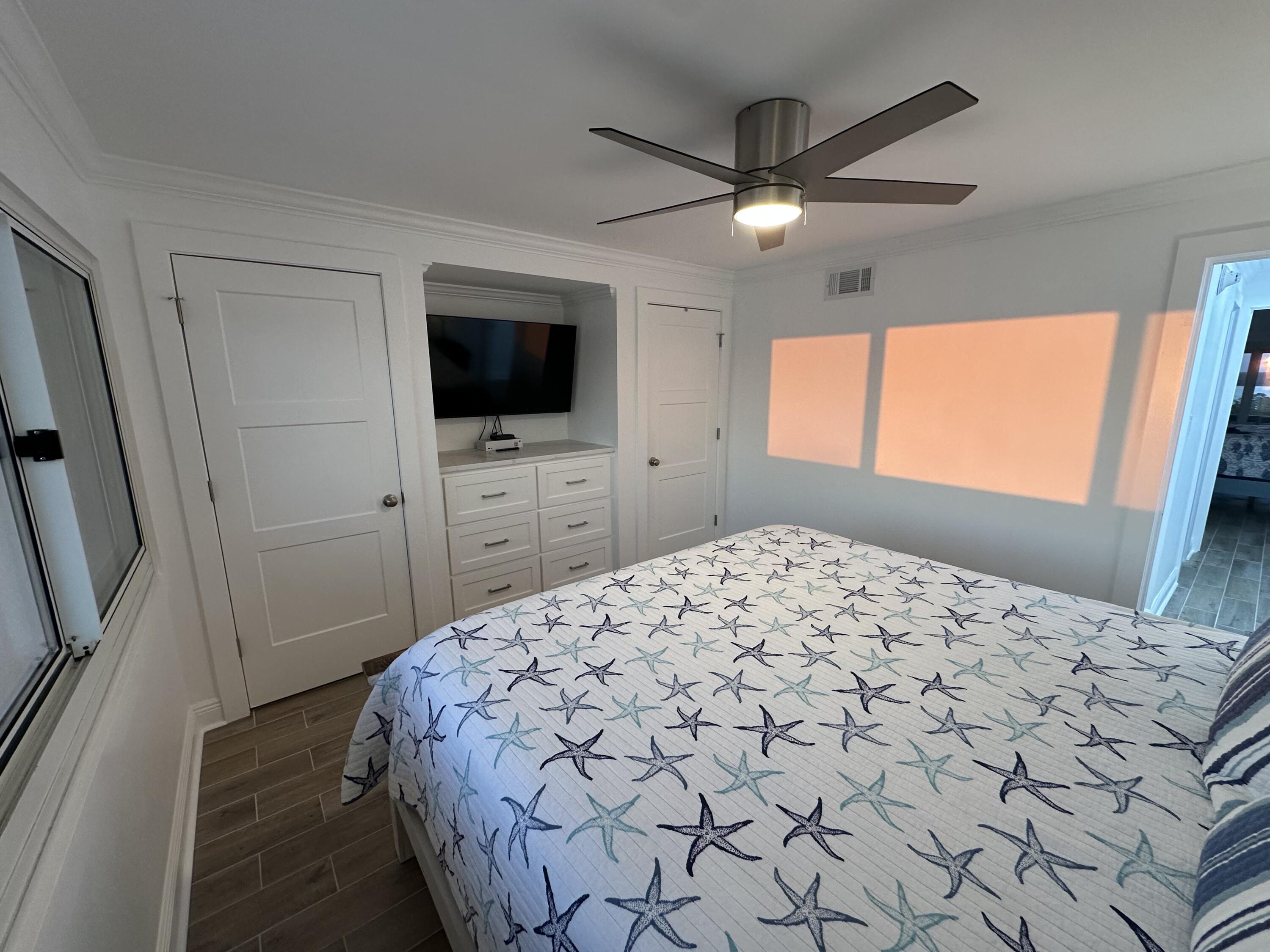 Pinnacle Port - Residential