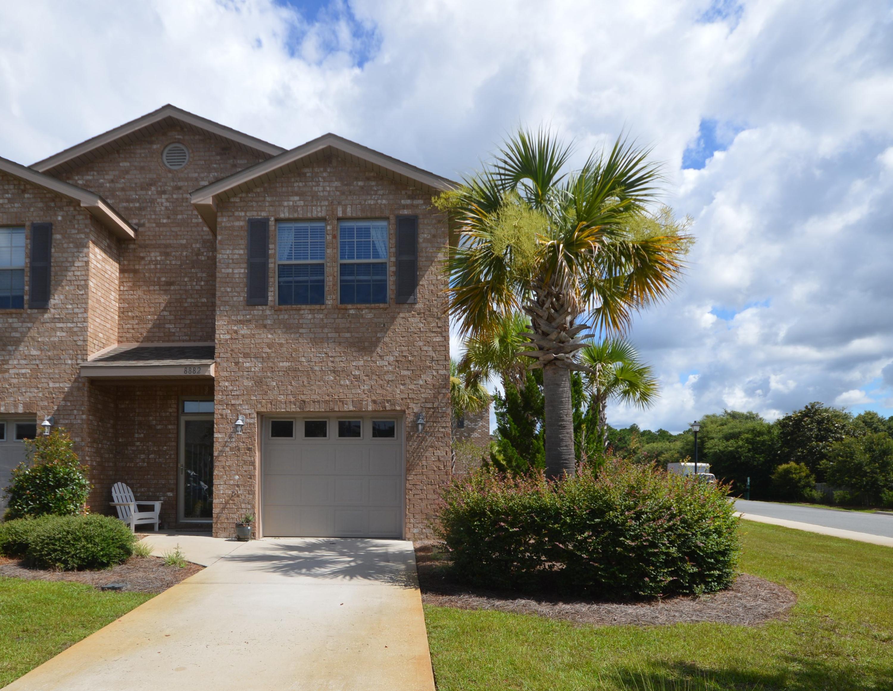 RESERVE POINTE - Residential