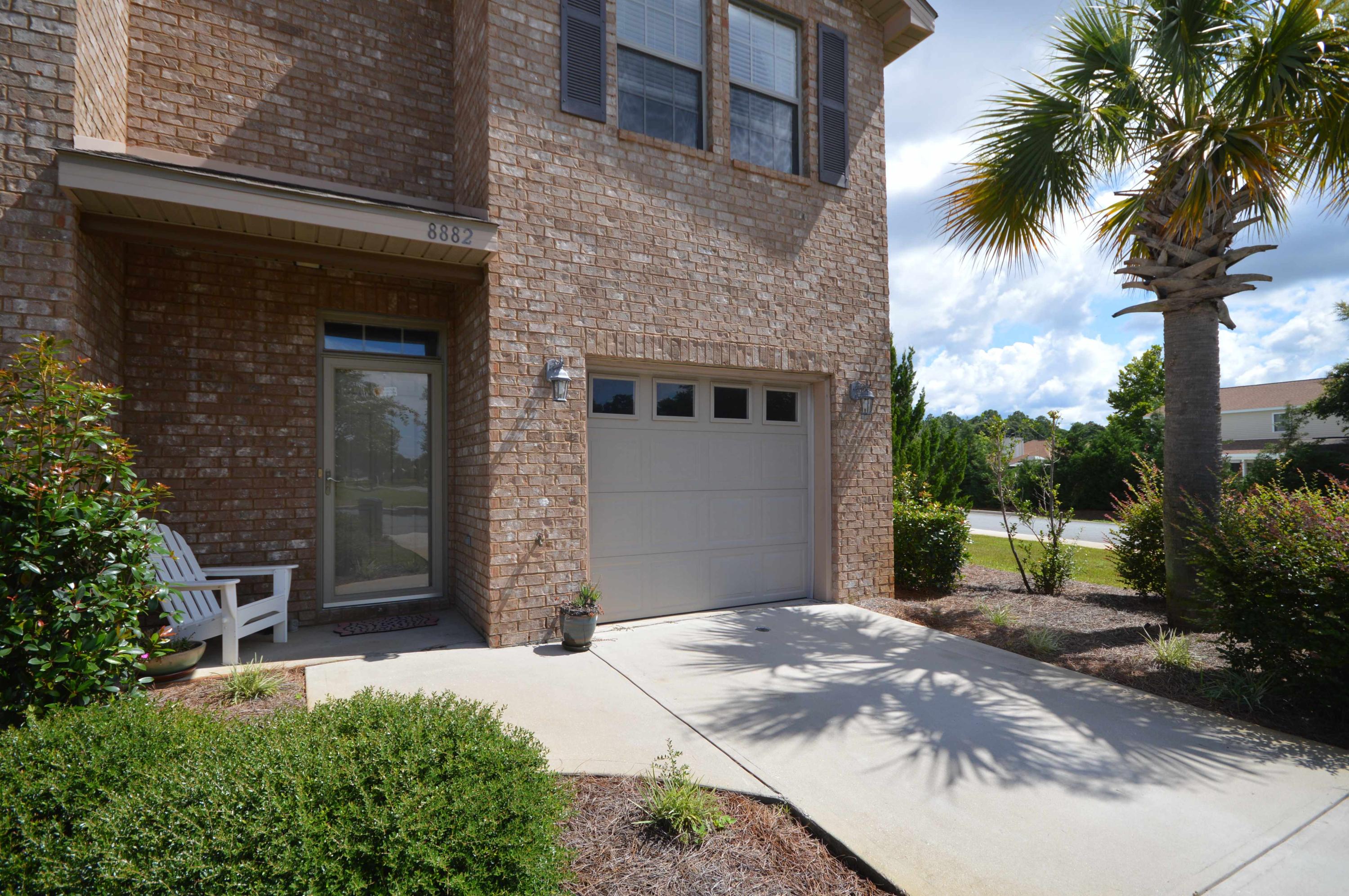 RESERVE POINTE - Residential