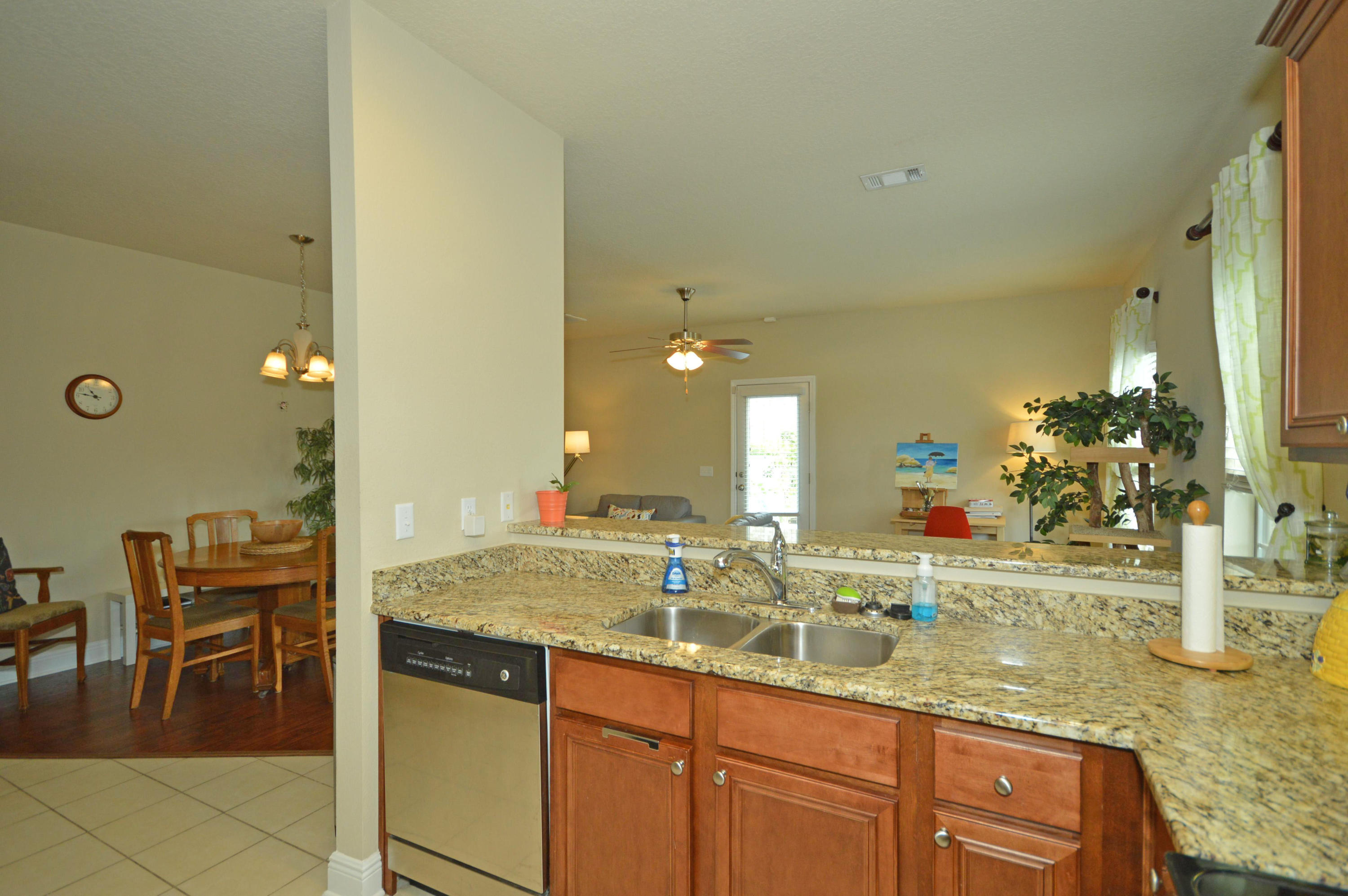 RESERVE POINTE - Residential