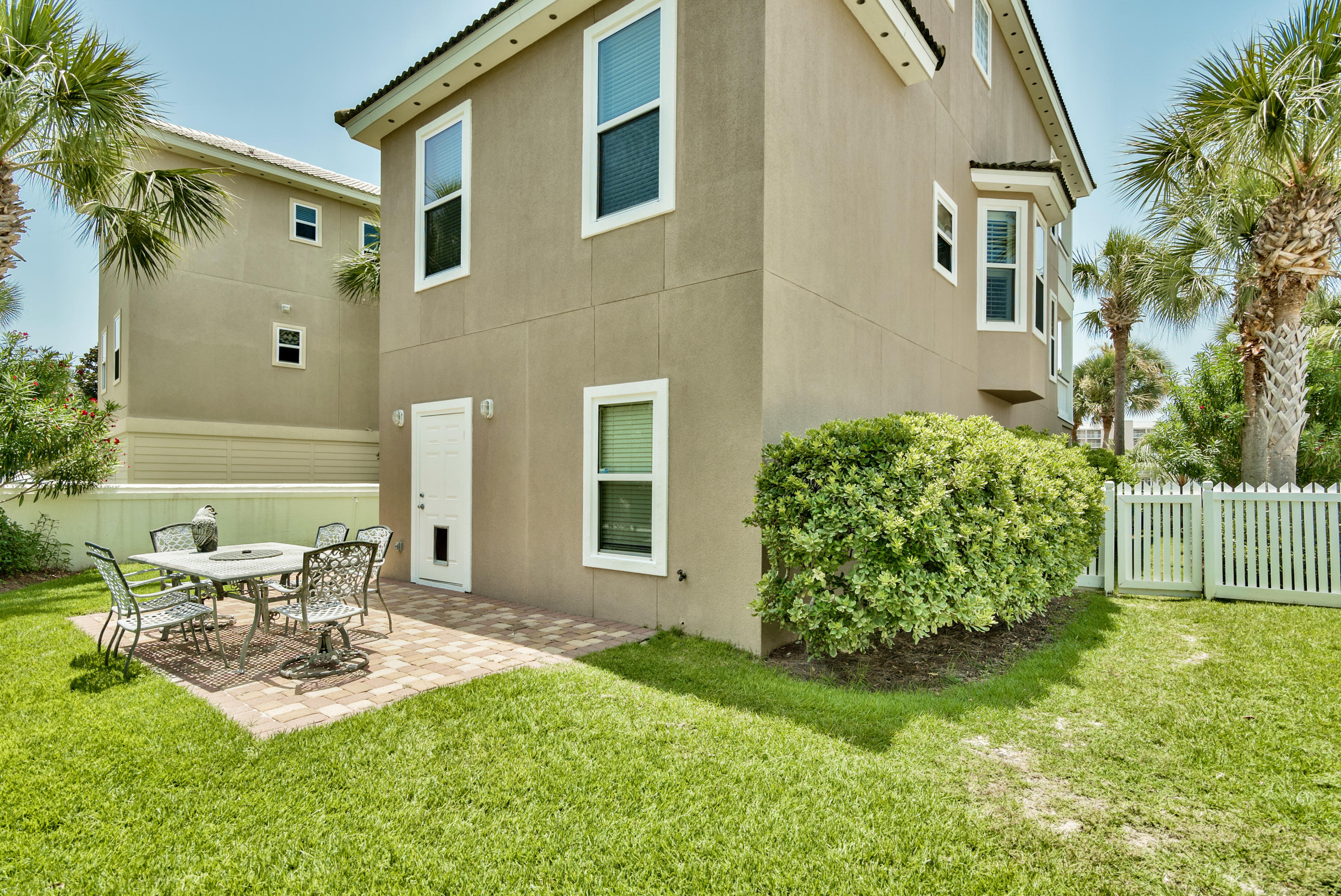 DESTIN POINTE - Residential
