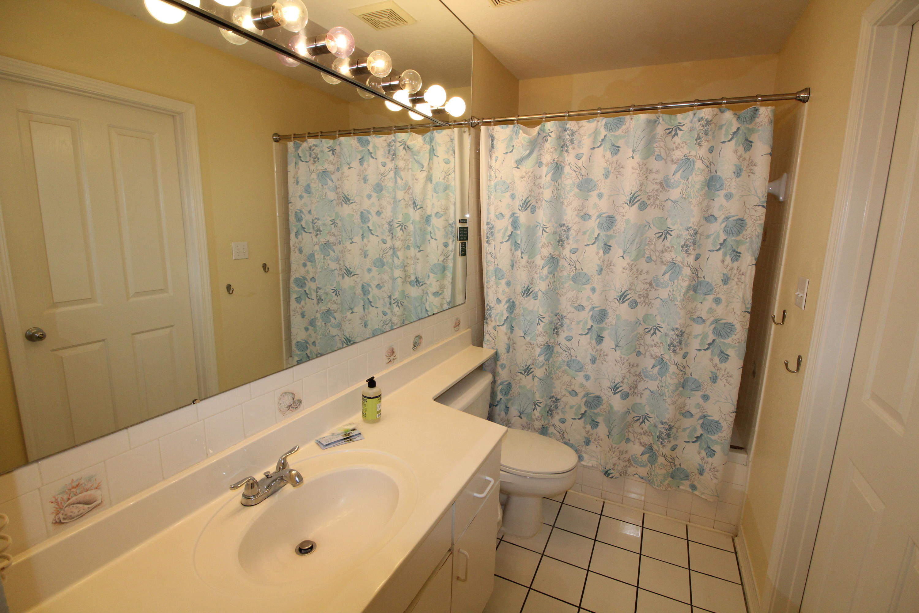 GRAND CARIBBEAN EAST CONDO - Residential