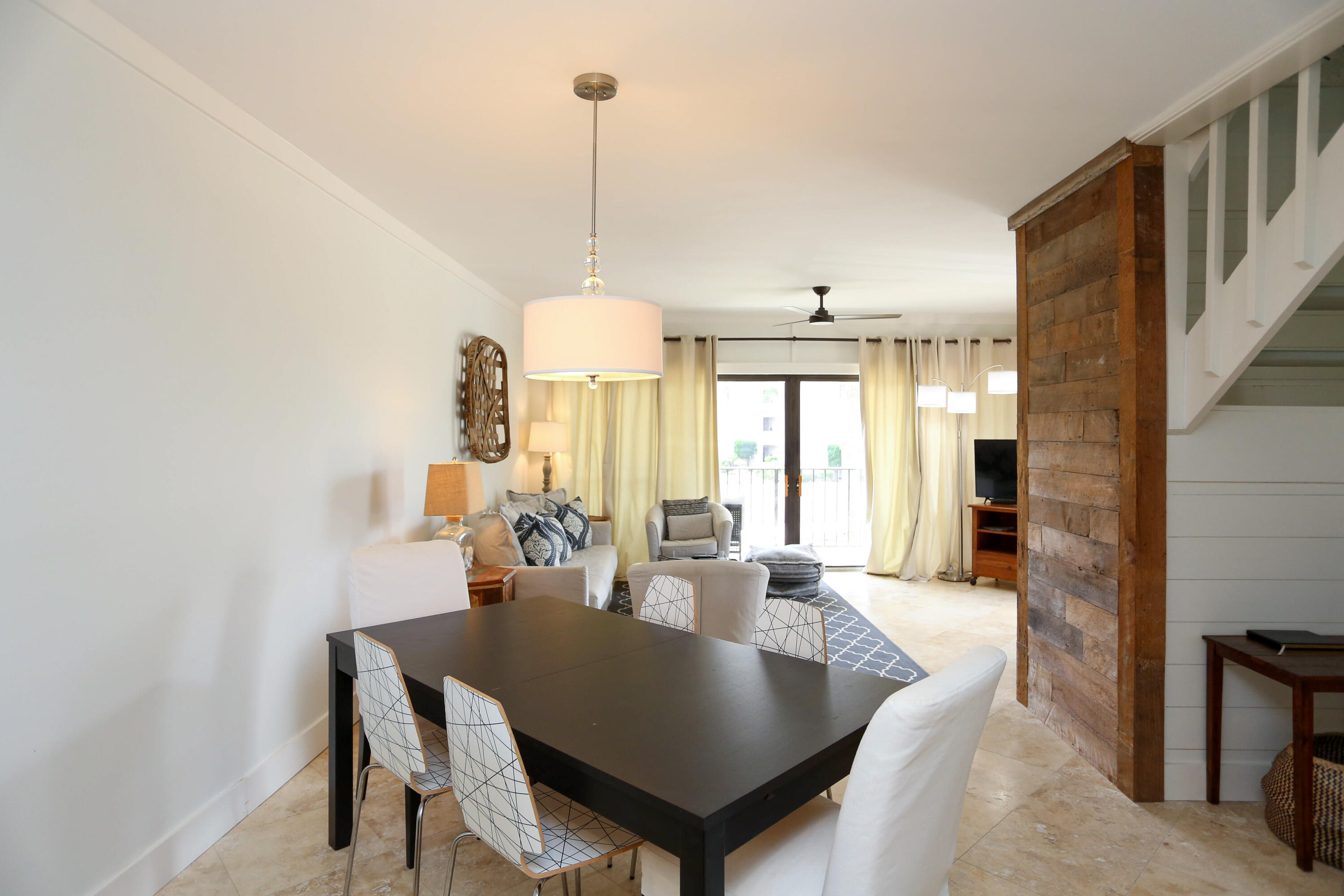 EMERALD HILL CONDO PH 3 - Residential