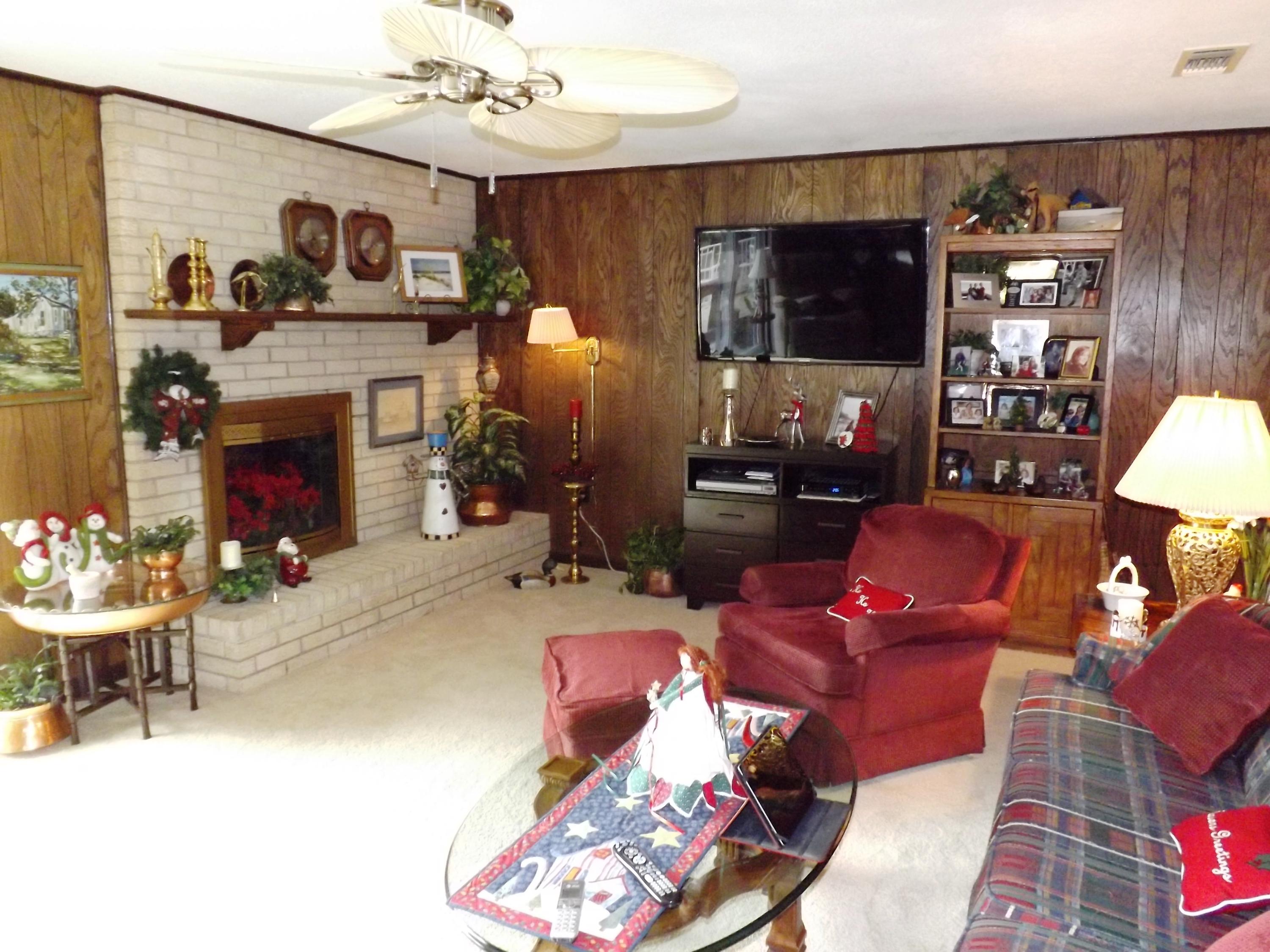 LAKE LORRAINE ESTATES - Residential