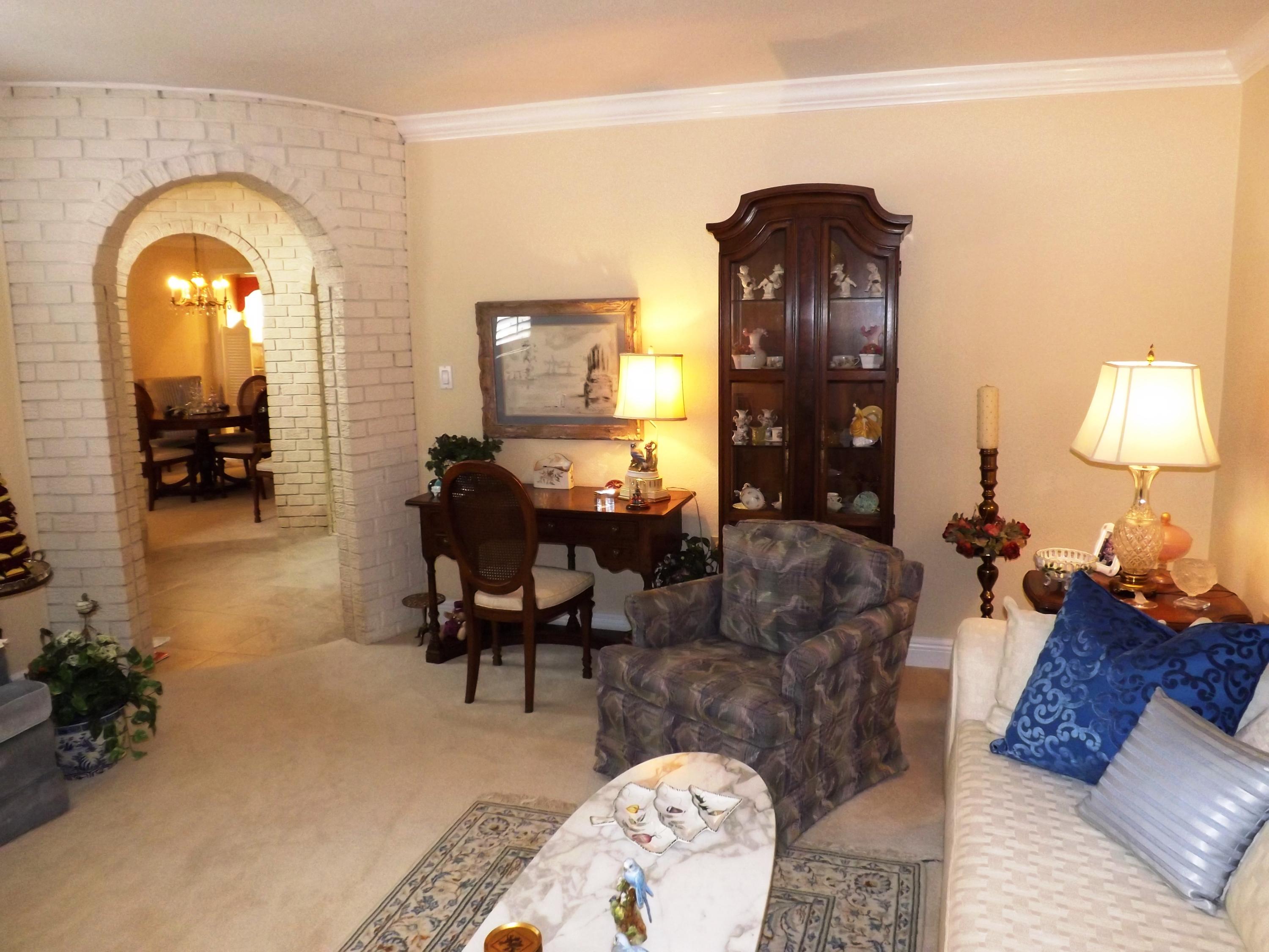 LAKE LORRAINE ESTATES - Residential