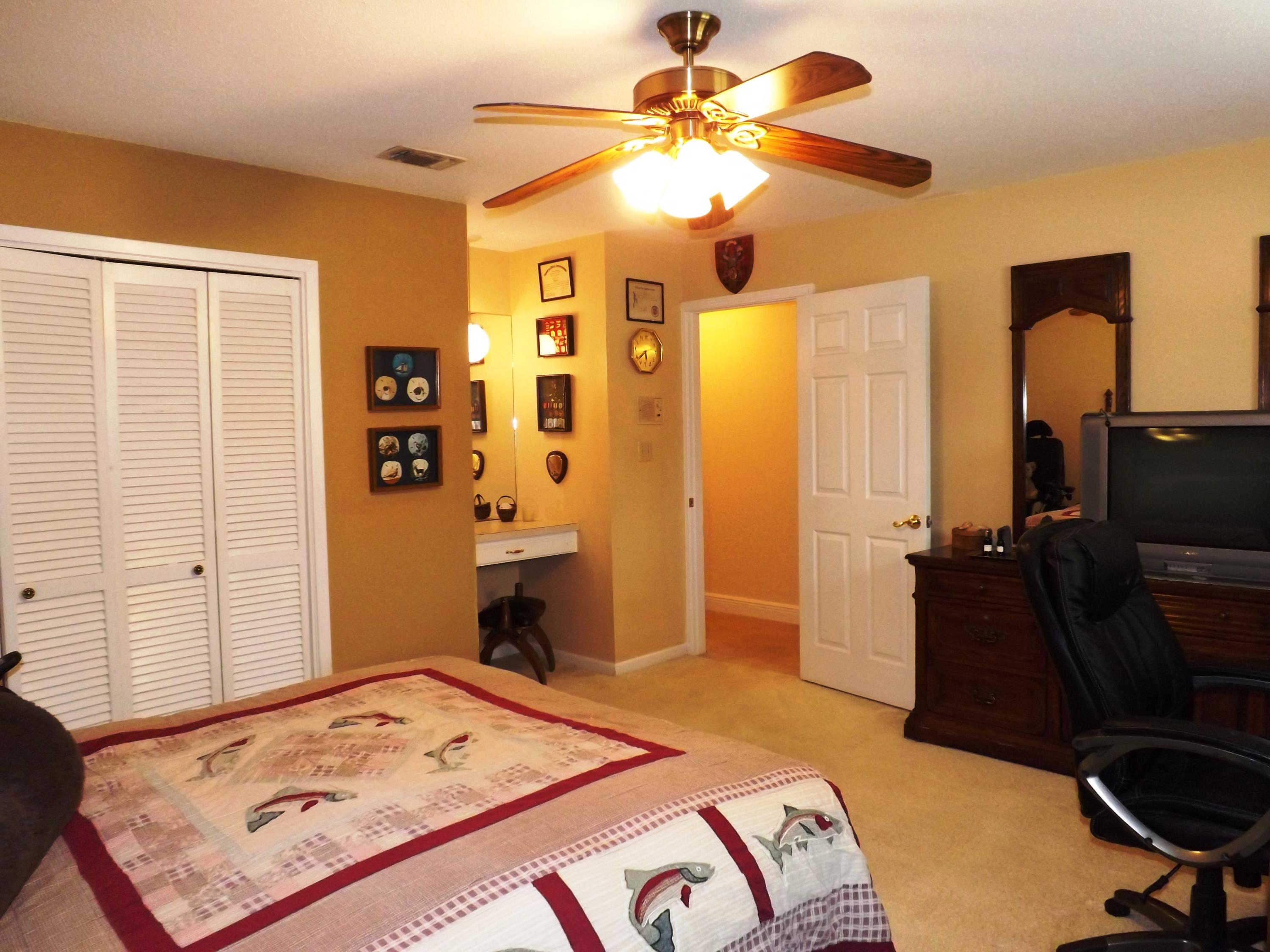 LAKE LORRAINE ESTATES - Residential