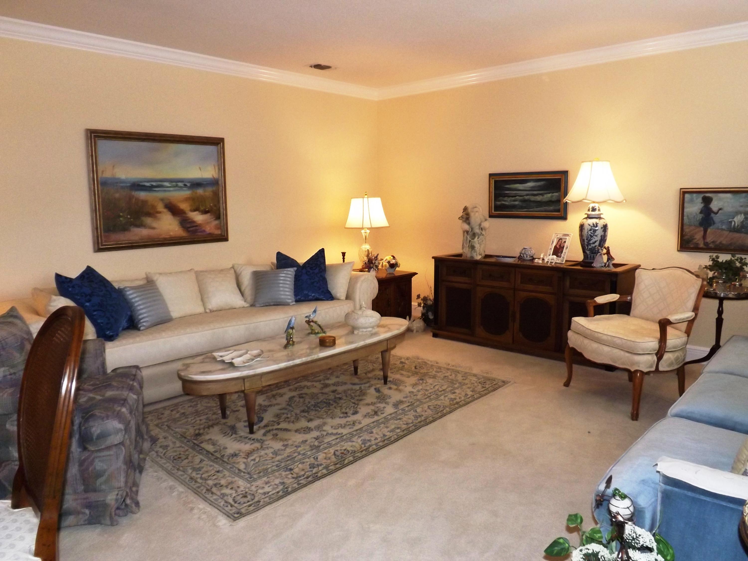 LAKE LORRAINE ESTATES - Residential