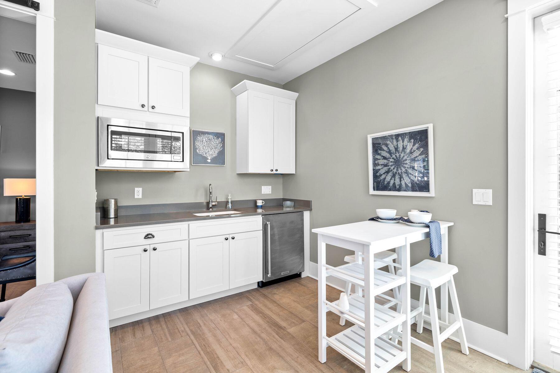 DRAPER LAKE COASTAL VILLAGE - Residential