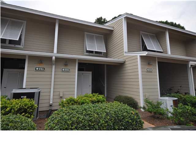 BAYOU VILLAGE CONDO PH 1 - Residential Lease