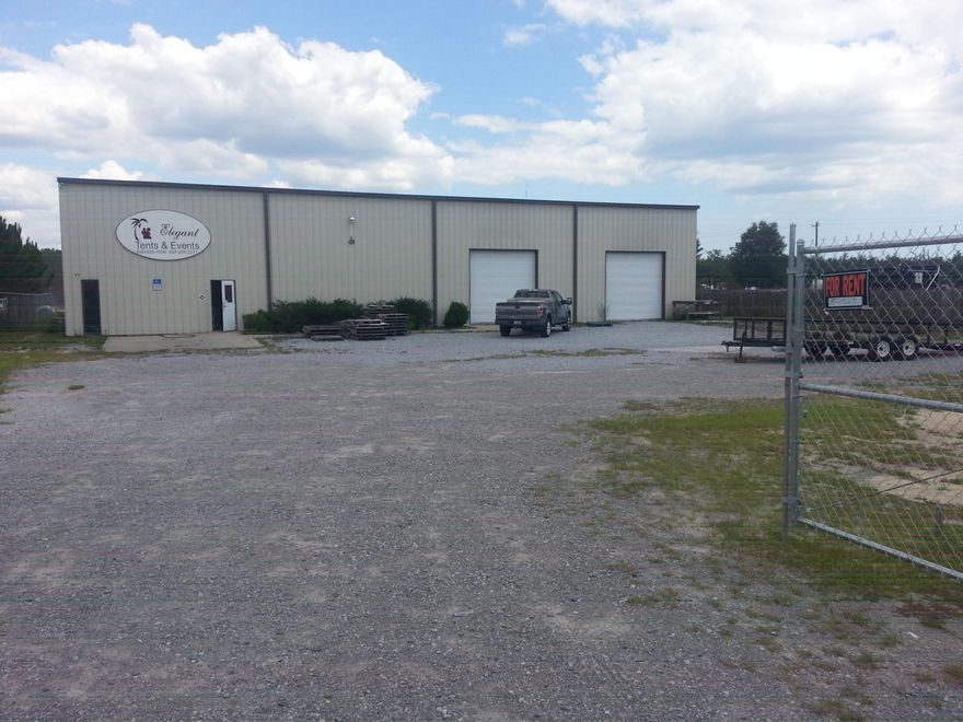 5000 sq ft warehouse located in Freeport. Has fenced in yard for vehicle and outdoor inventory storage. Within building, 500 sq ft climatized office space as well as approx. 800 sq ft climatized work area. Lease includes use of fork lift (with signed maintenance agreement) as well as commercial grade racks around interior perimeter for storage. Propane gas available to building. City utilities.