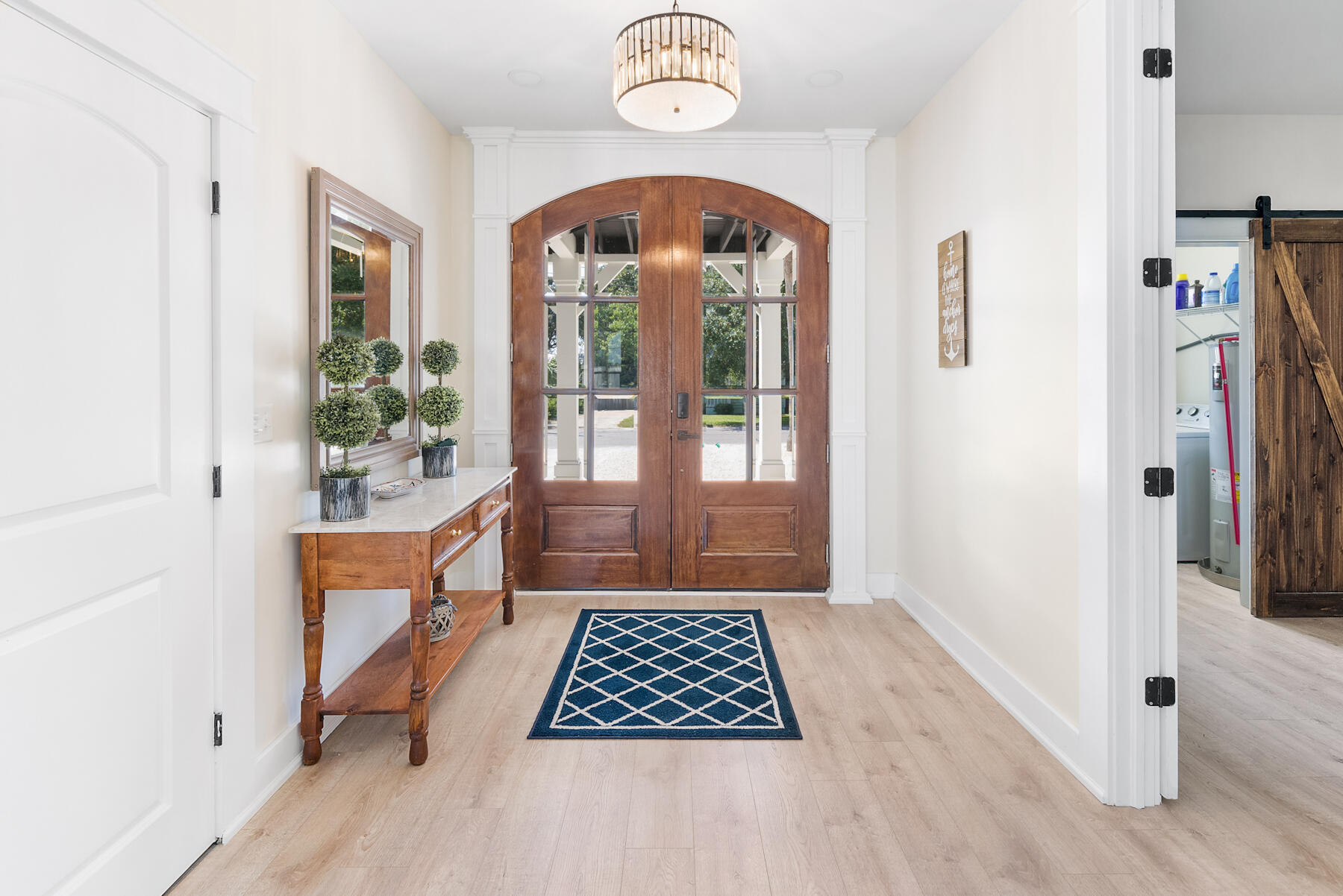 LAGUNA BEACH - Residential