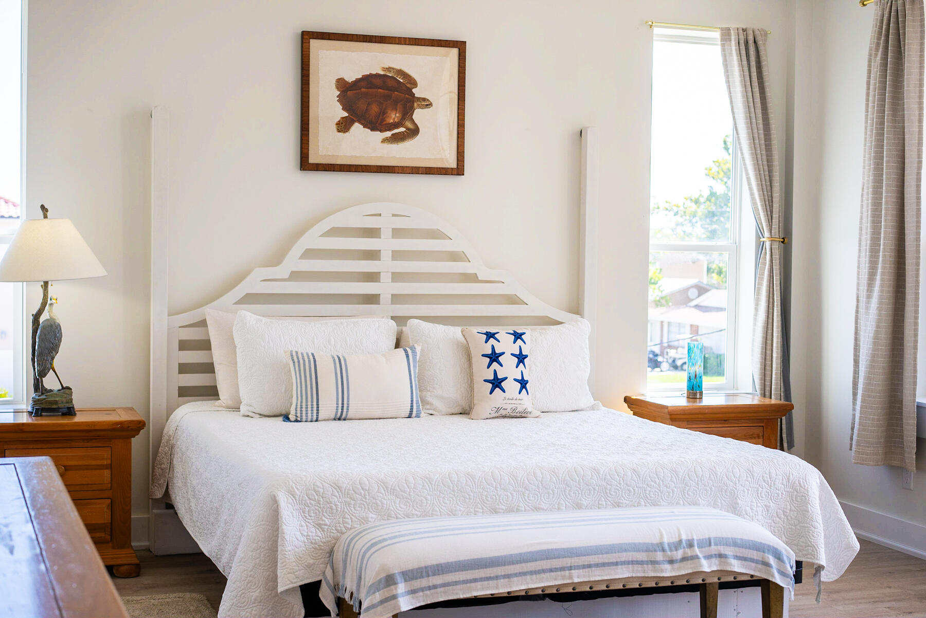 LAGUNA BEACH - Residential