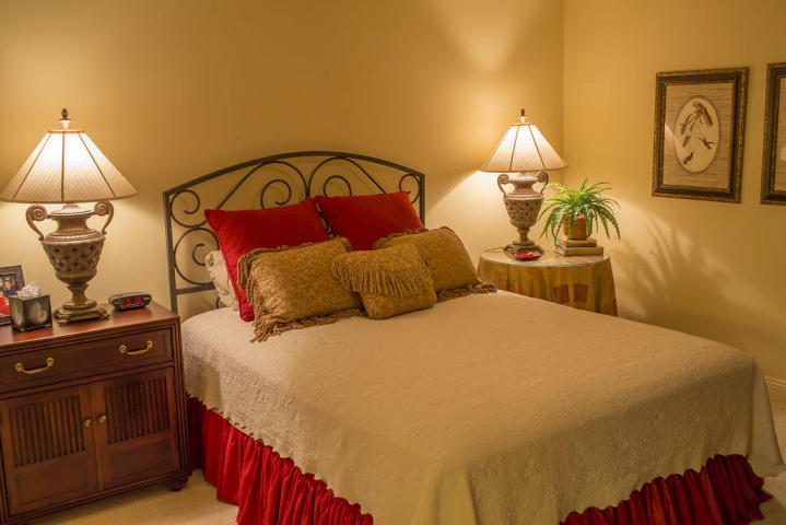 Jetty East Condominium - Residential