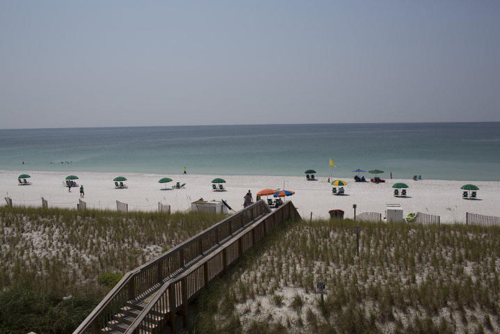 Jetty East Condominium - Residential