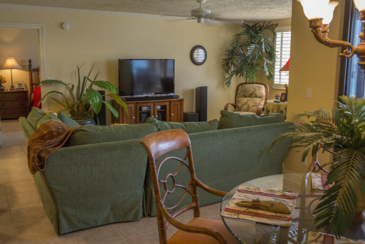 Jetty East Condominium - Residential