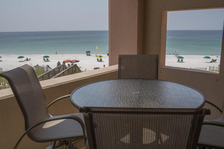 Jetty East Condominium - Residential