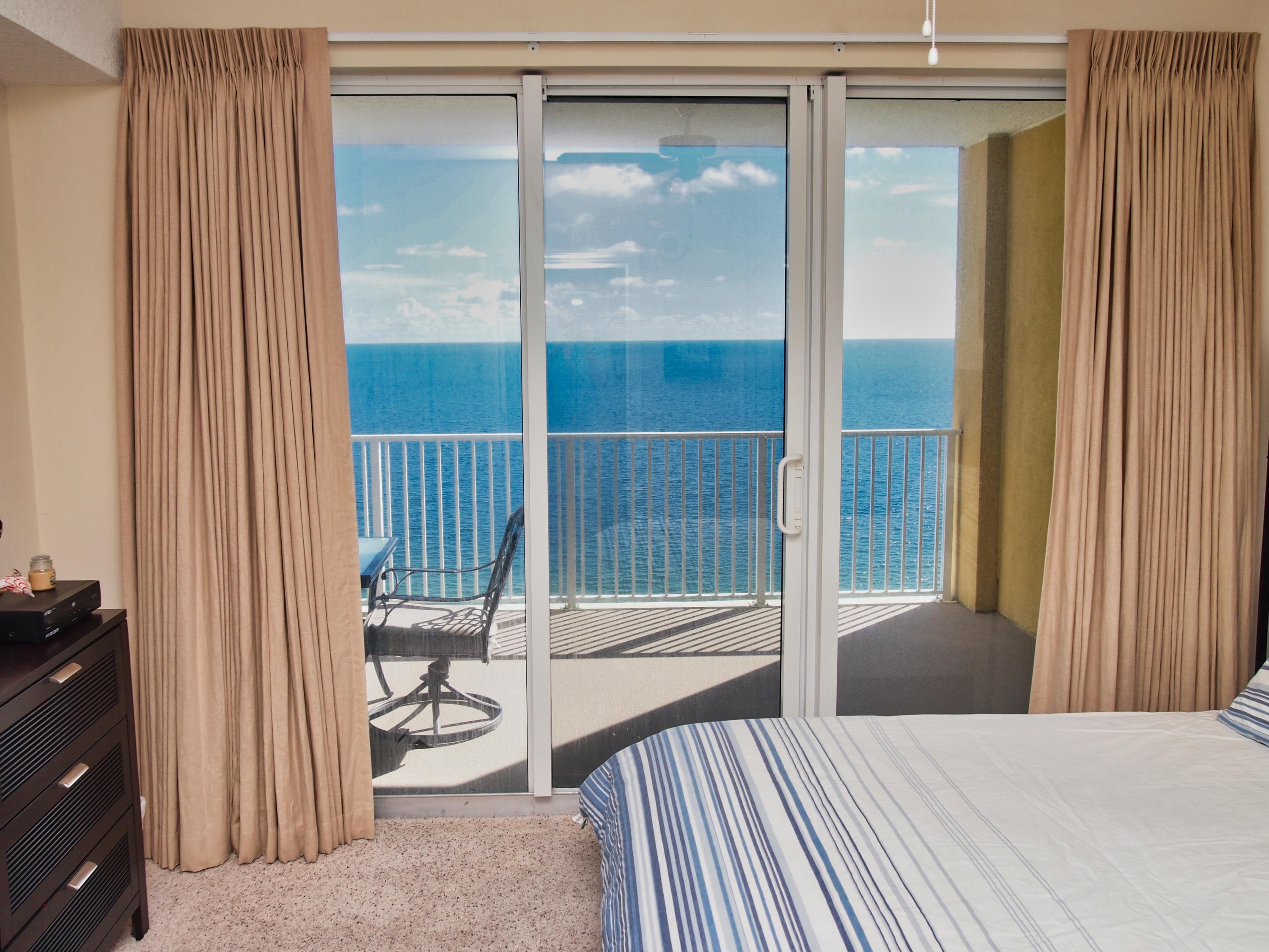 TROPIC WINDS - Residential