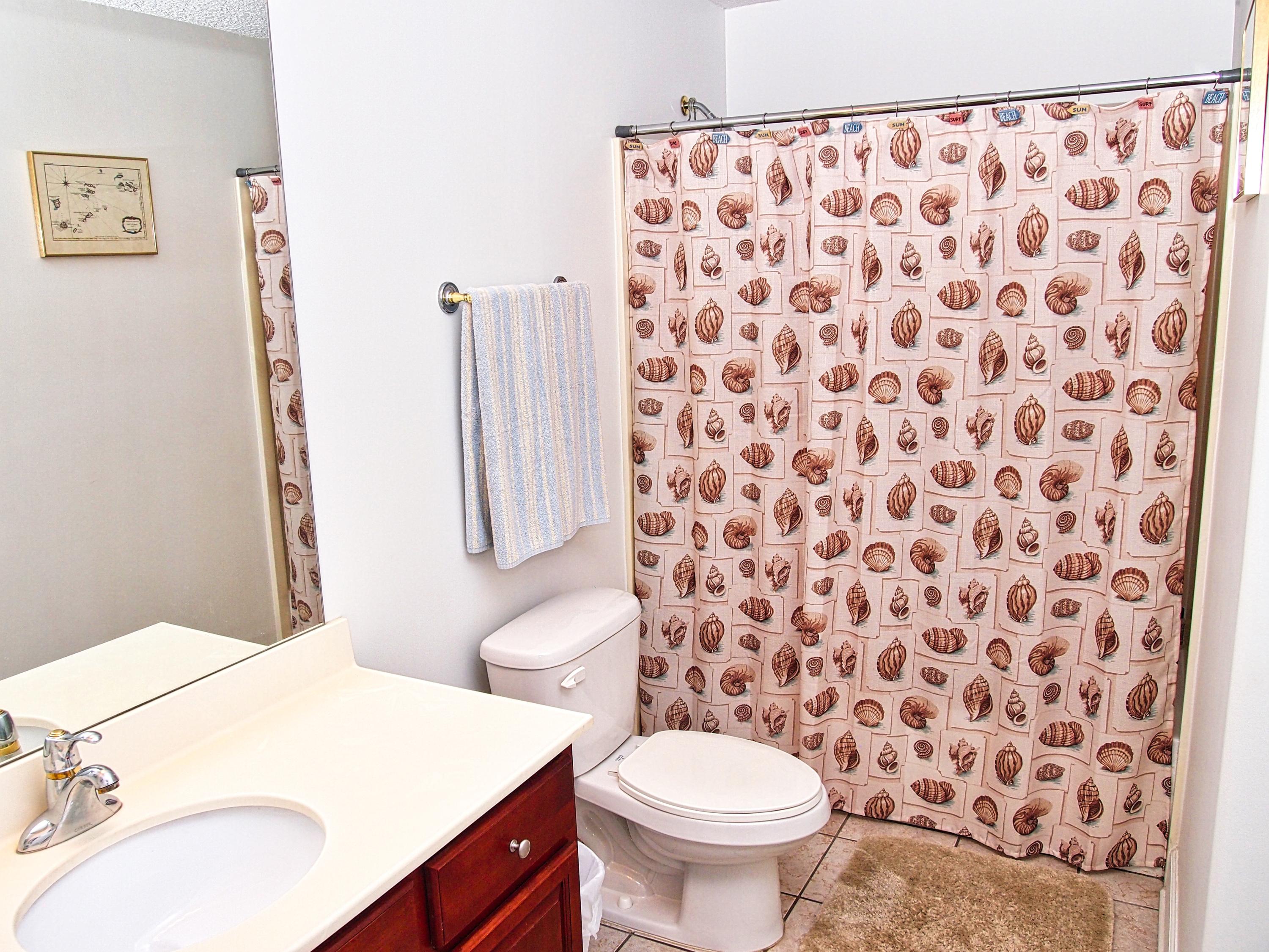 TROPIC WINDS - Residential