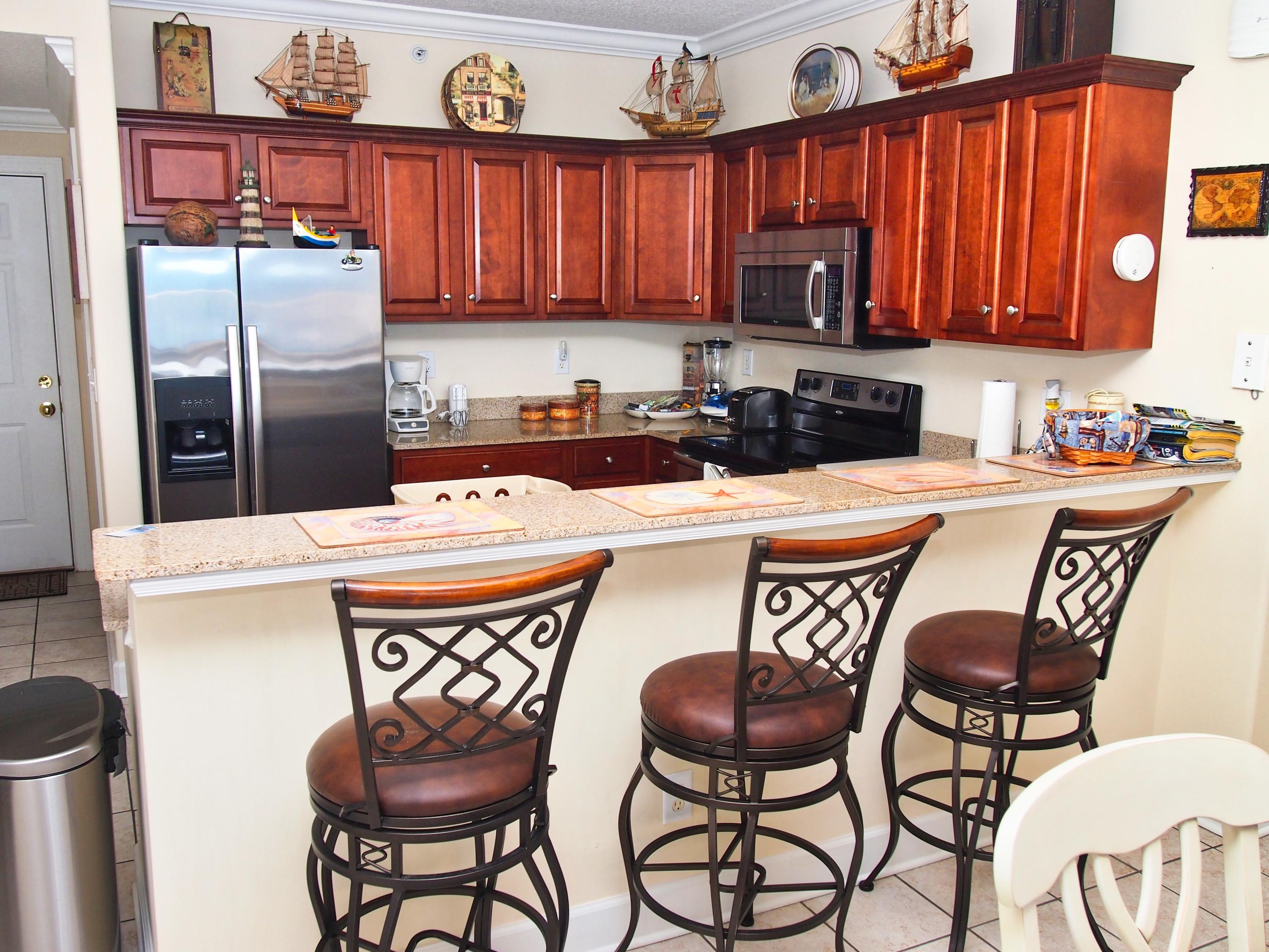 TROPIC WINDS - Residential