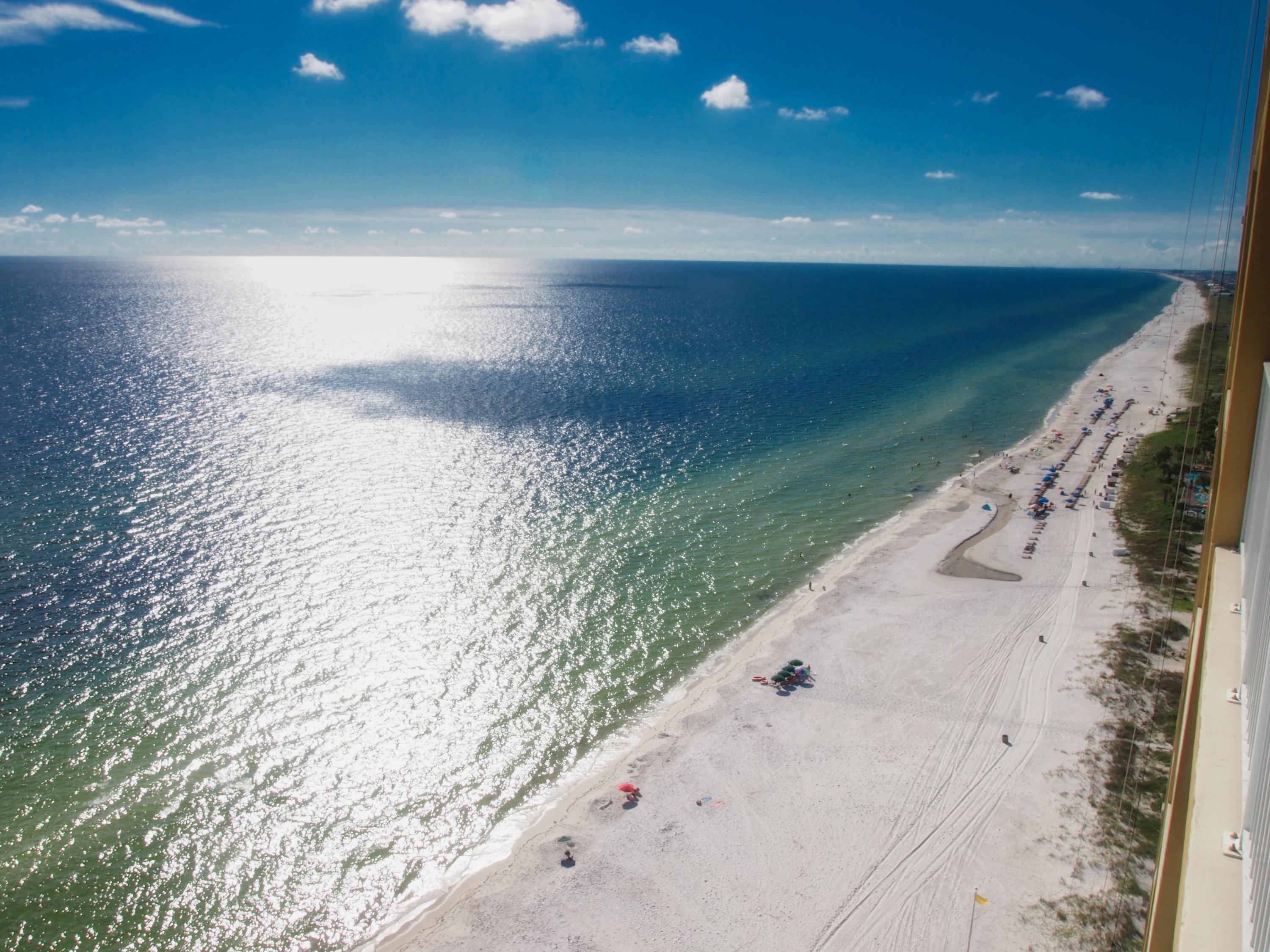 TROPIC WINDS - Residential