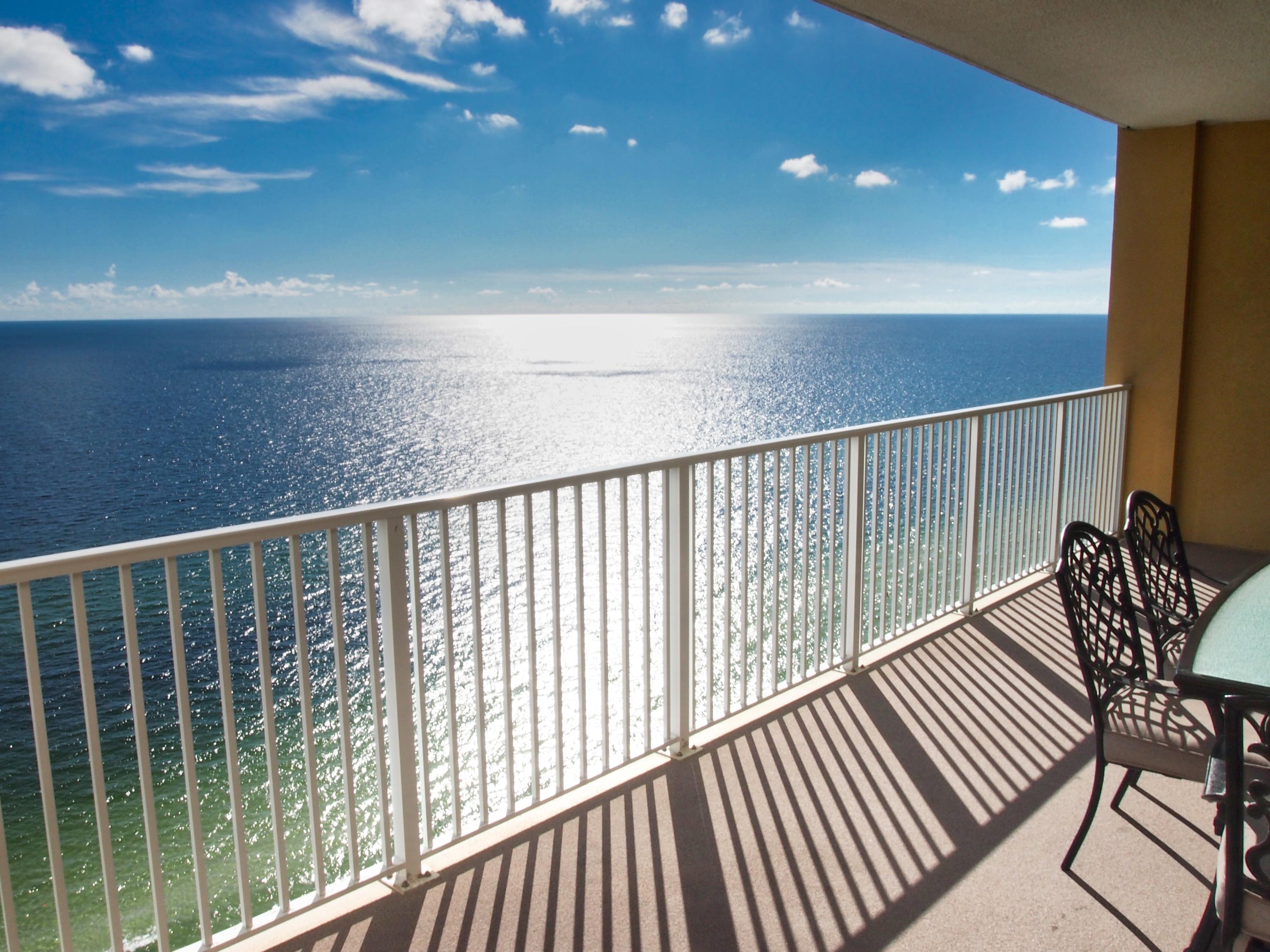 TROPIC WINDS - Residential