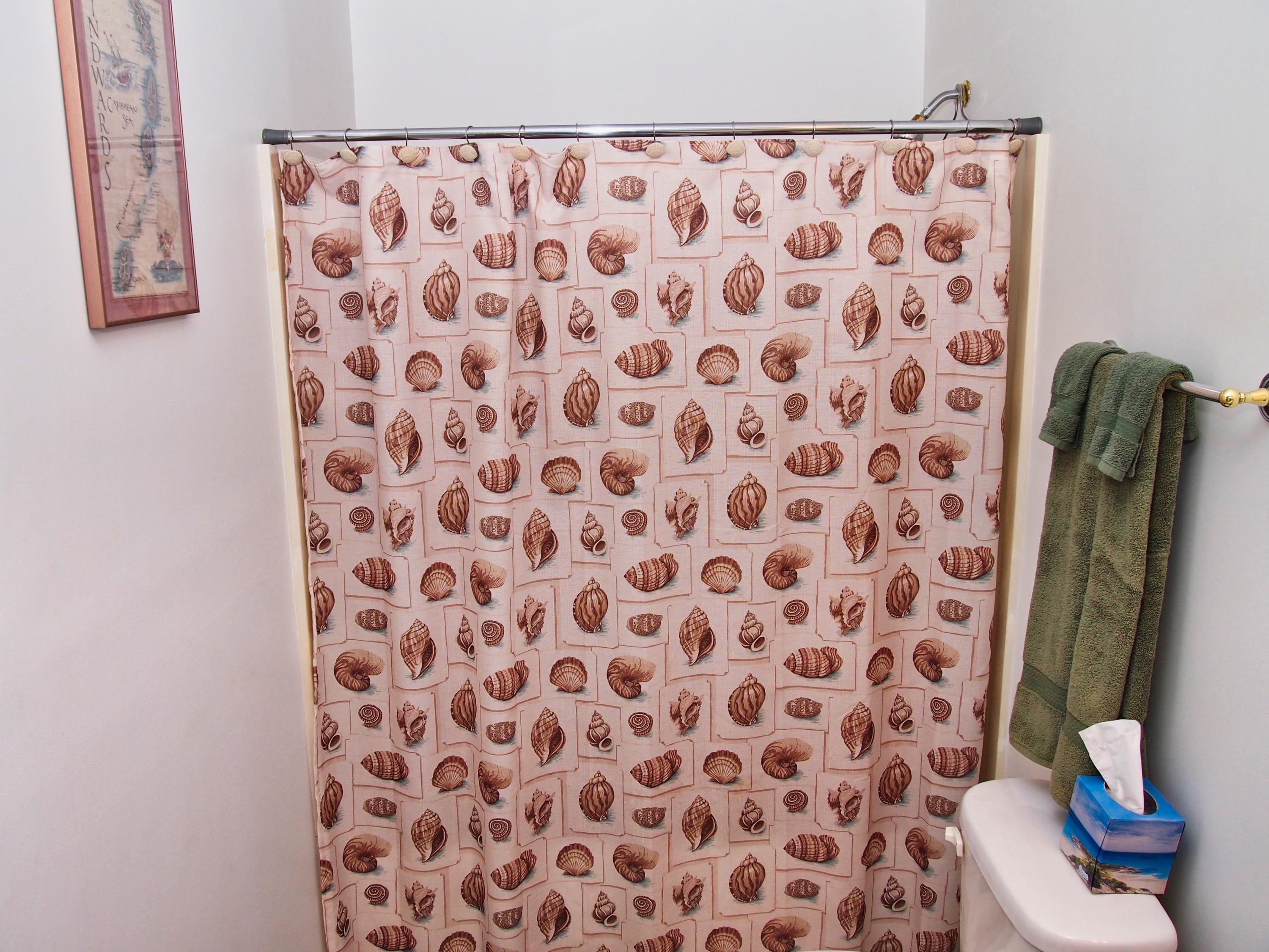 TROPIC WINDS - Residential