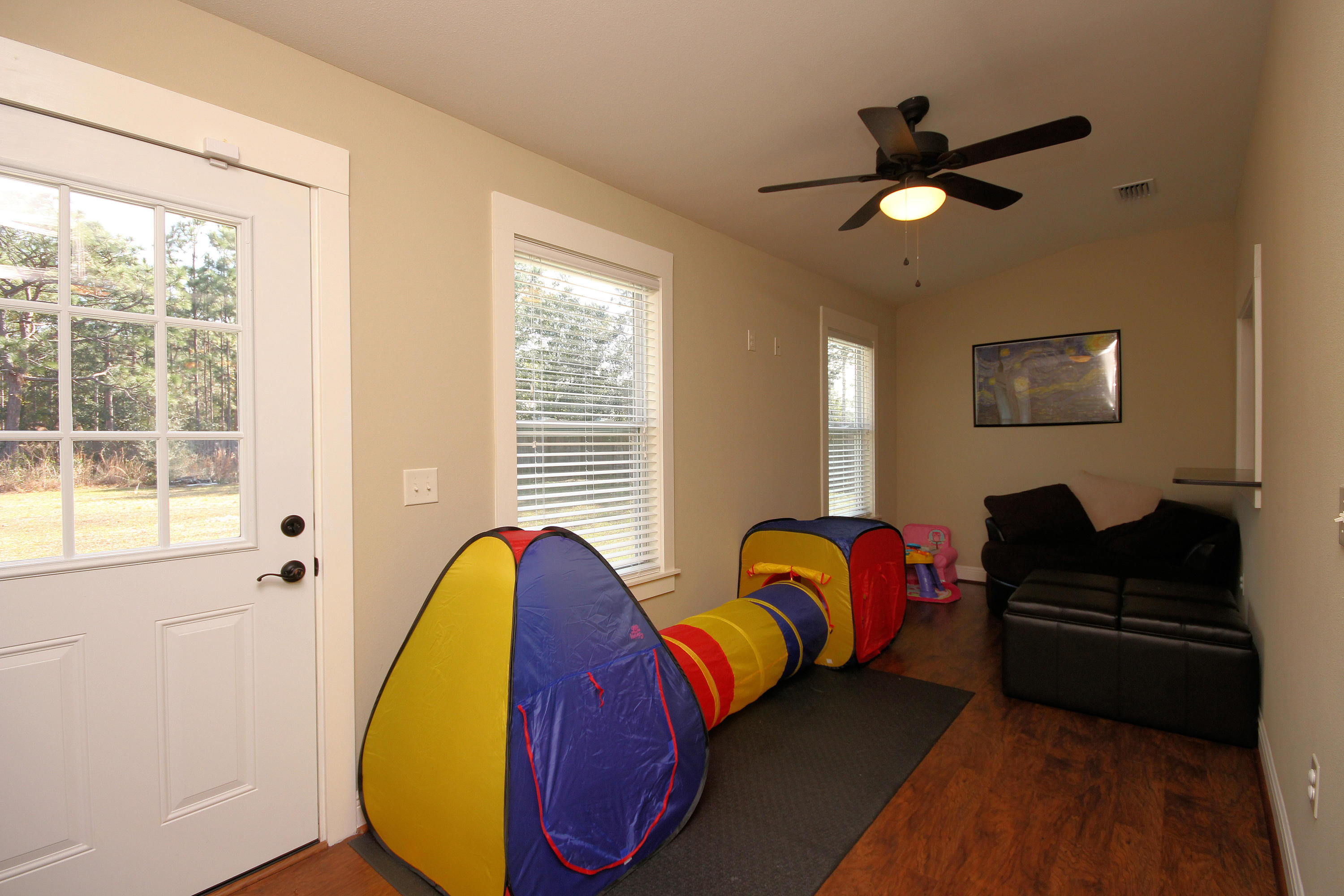 NAVARRE S/D 2ND ADDN - Residential