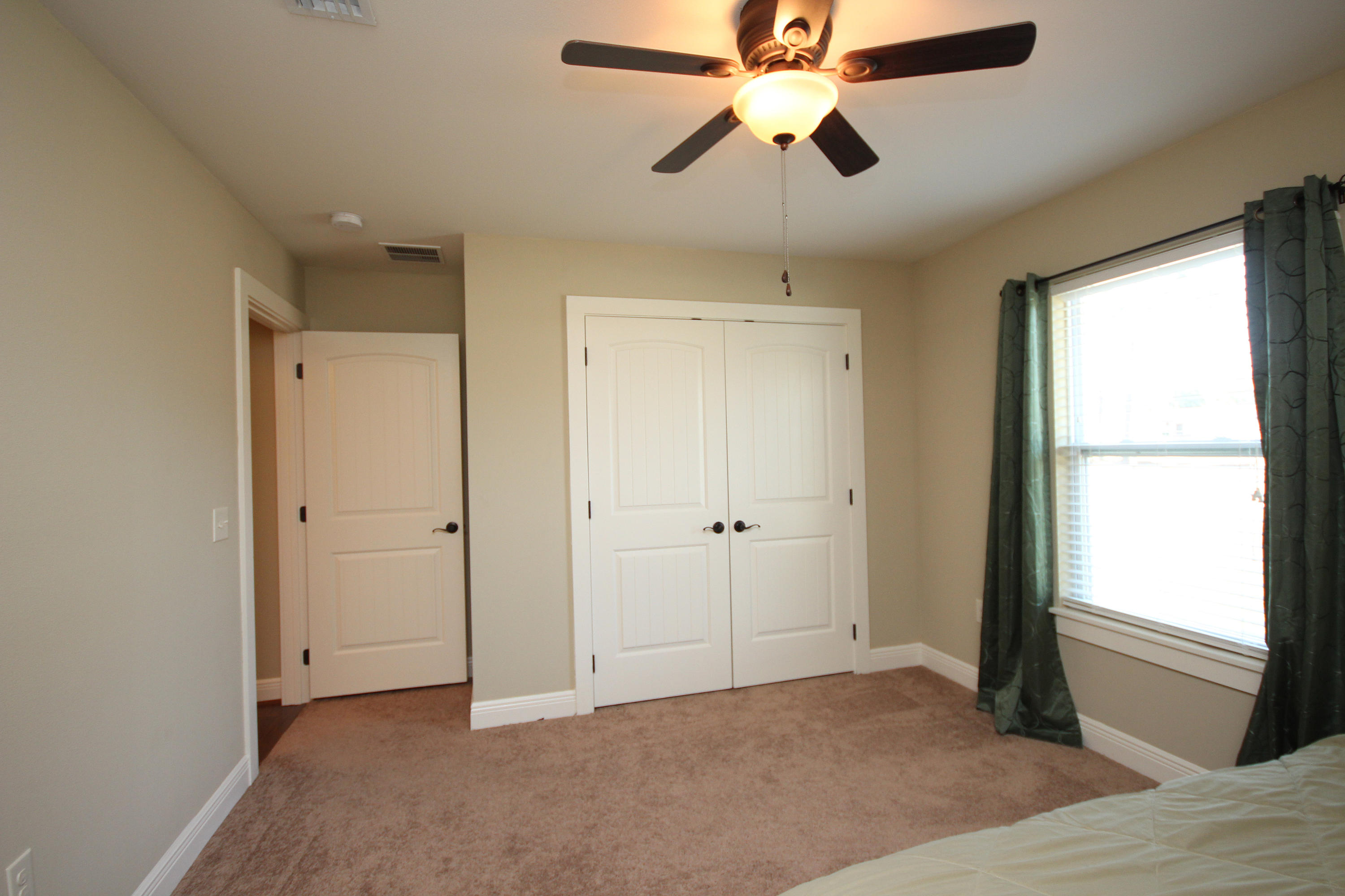 NAVARRE S/D 2ND ADDN - Residential