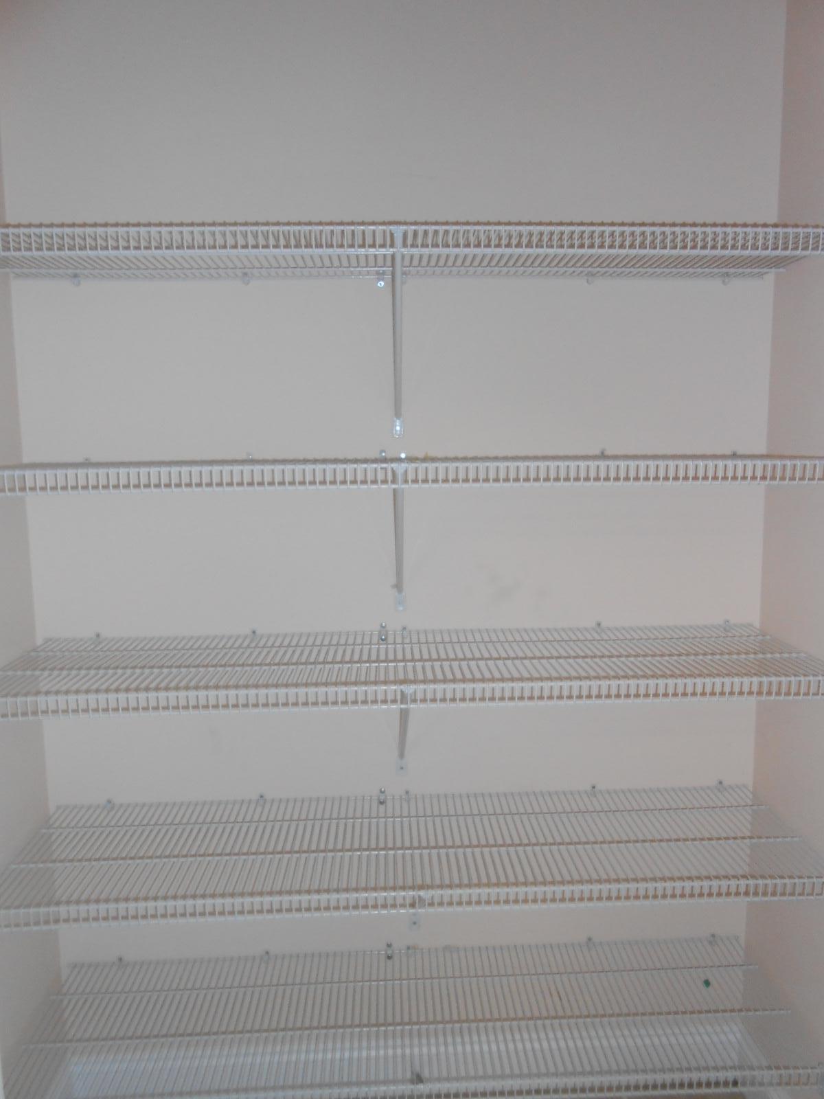 TEN LAKE ESTATES UNIT 2 - Residential