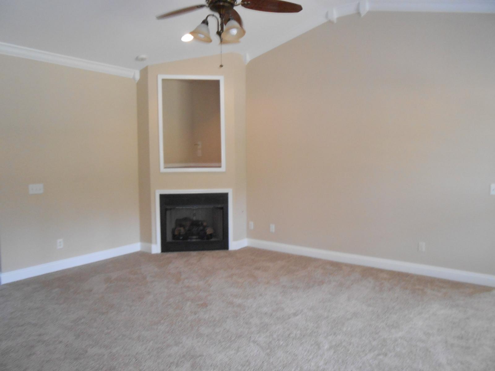 TEN LAKE ESTATES UNIT 2 - Residential