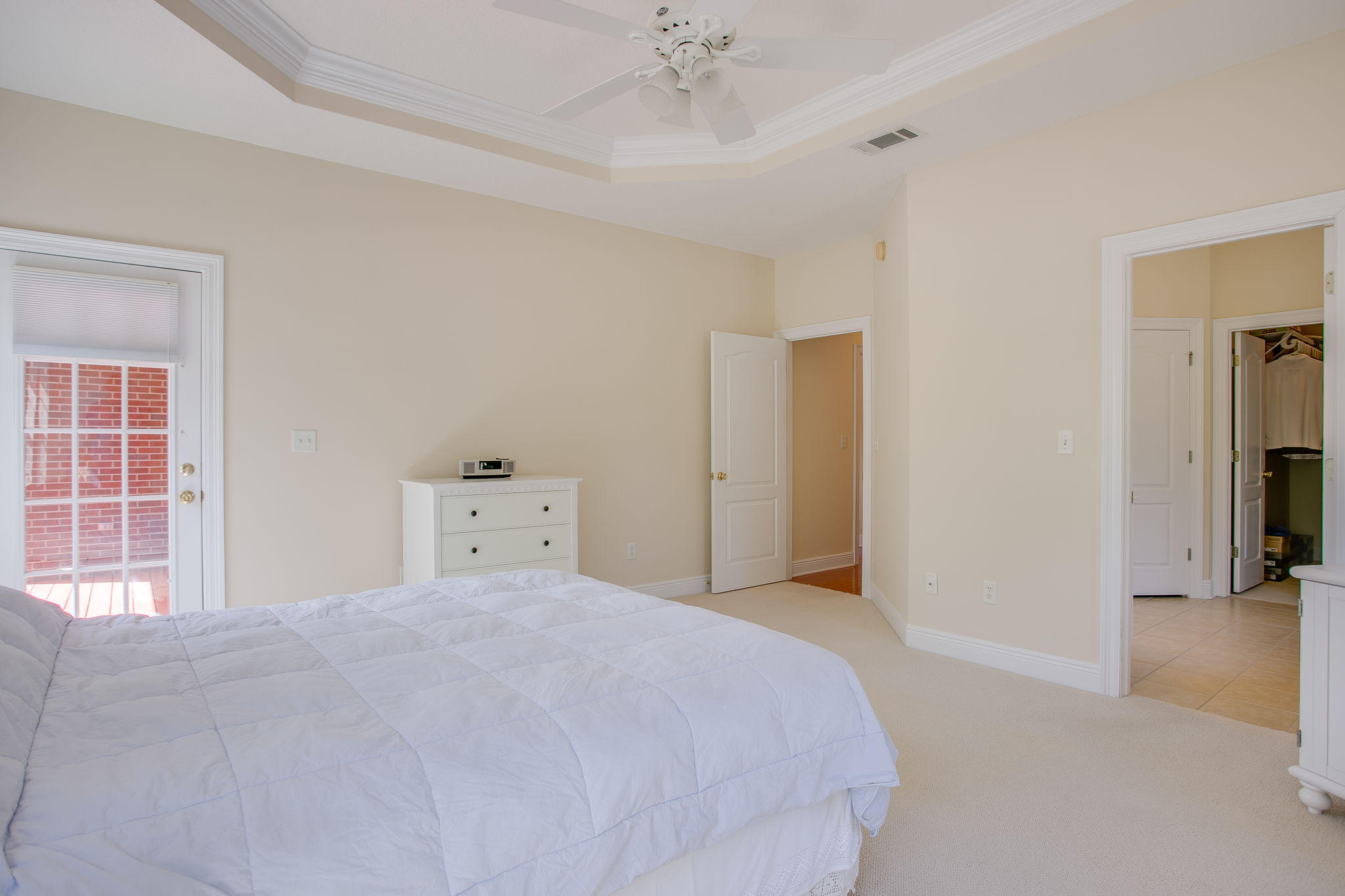 LAKESIDE EAST - Residential