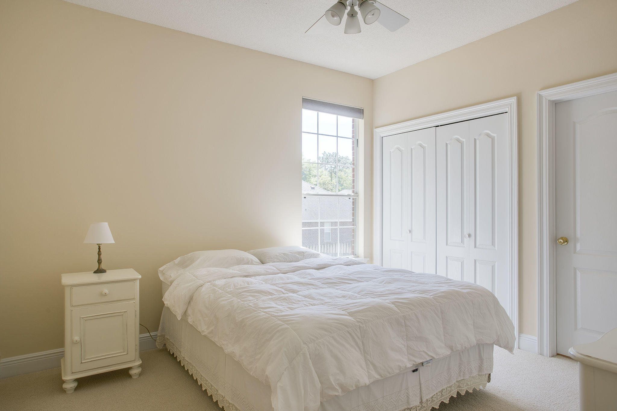 LAKESIDE EAST - Residential