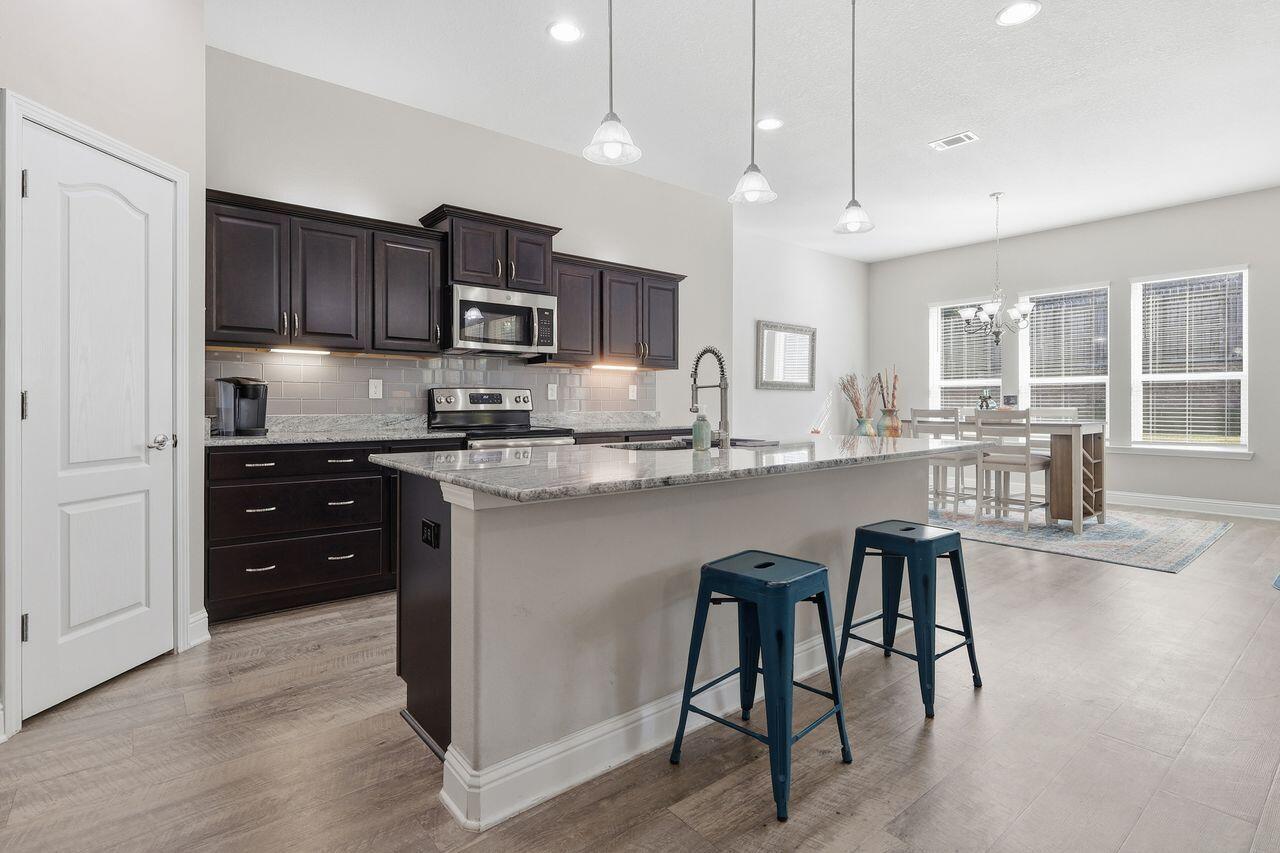 BROOKE ESTATES PHASE III - Residential