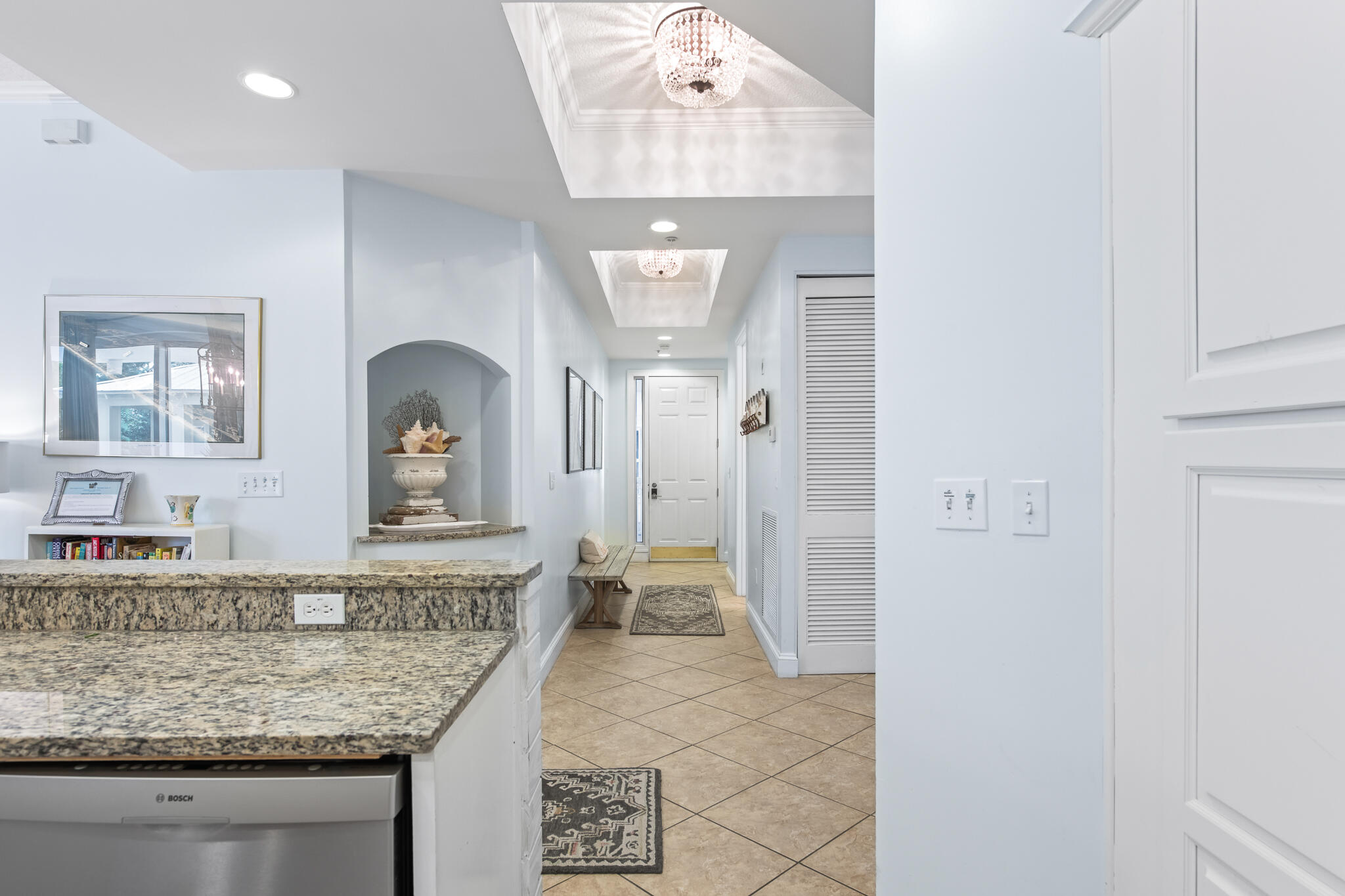 ALEXANDER AT PALM COURT - Residential