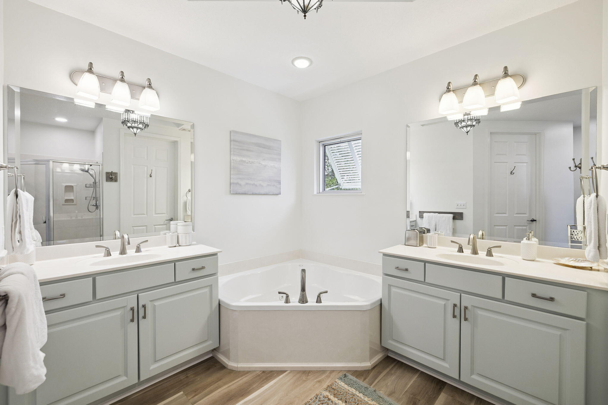 ALEXANDER AT PALM COURT - Residential