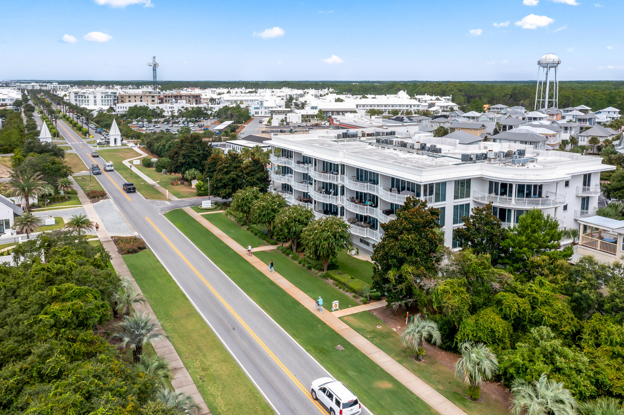 ALEXANDER AT PALM COURT - Residential